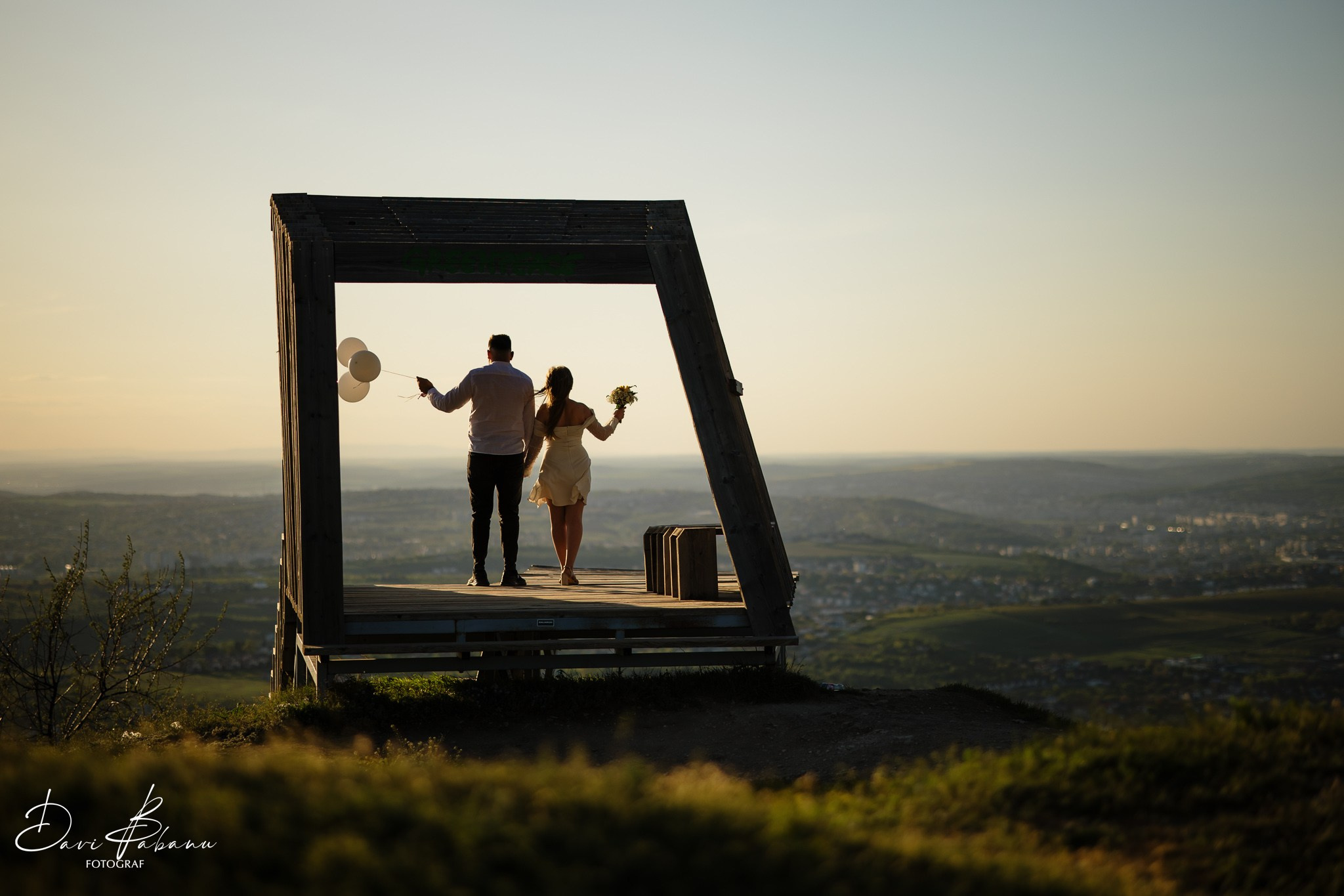 Laura & Ionuț - Save the Date