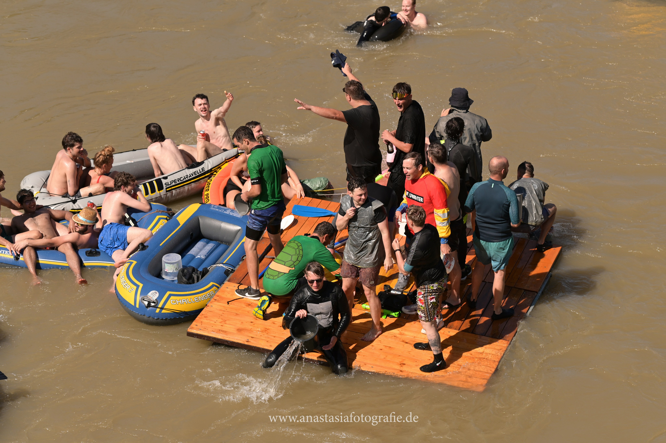 Nabada Ulm 2025. Newbornfotograf Kinderfotograf Ulm Familienfotograf Anastasia Neu-Ulm