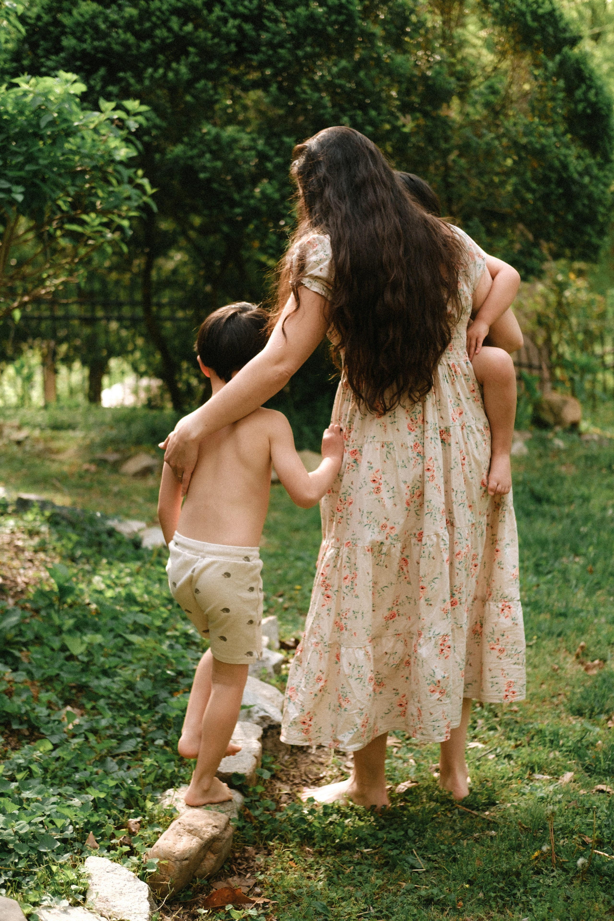Cozy In-Home Family Photo Session in a Historic Richmond Victorian Home. Family Photographer Anna Dobrovolskaia | Richmond, VA