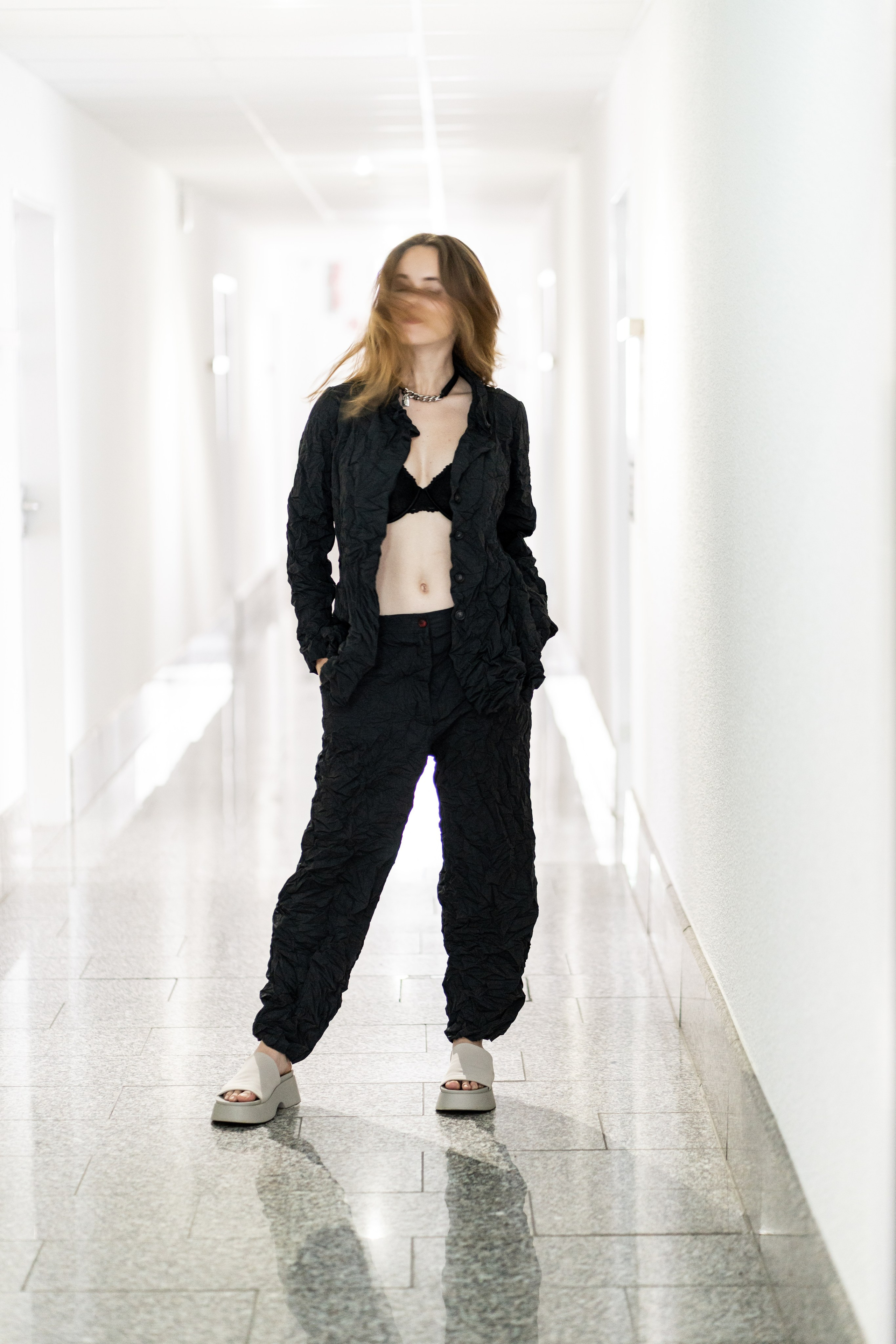 LOLA & OBLIQUE. Portrait photographer in Germany and all over Europe Mischa Blank