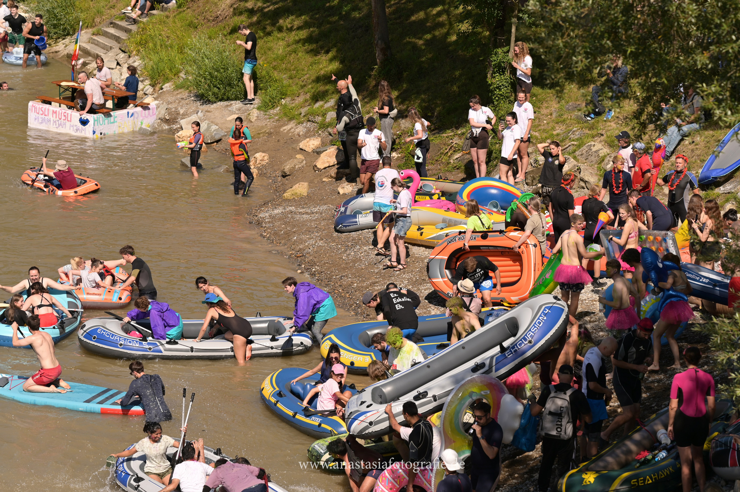 Nabada Ulm 2025. Newbornfotograf Kinderfotograf Ulm Familienfotograf Anastasia Neu-Ulm