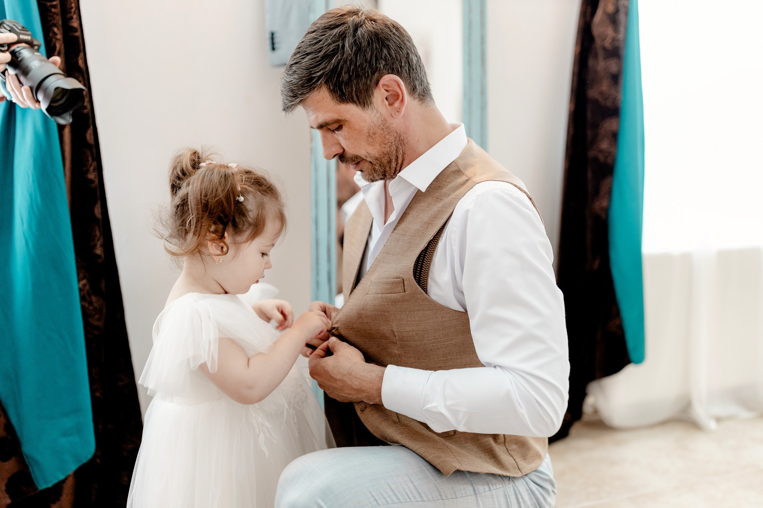 servicii foto video Botoșani. fotograf Botoșani . Alin Chirila fotograf. fotograf nunta. fotograf nunta Botosani.- Fotografii nuntă Daniel & Bianca 2024 – momente de neuitat - Nuntă Daniel & Bianca 2024 – iubire și fericire în fiecare fotografie - Detalii din ziua nunții Daniel & Bianca 2024 – rochie de mireasă și buchet - Daniel & Bianca 2024 – ședință foto nuntă romantică - Fotograf profesionist nuntă Botoșani, Daniel & Bianca 2024 - Imagini din ziua nunții Daniel & Bianca – momente pline de emoție - Nuntă Daniel & Bianca 2024 – dragoste și fericire în fiecare cadru - Fotografii nunta Daniel & Bianca – momente de vis și frumusețe