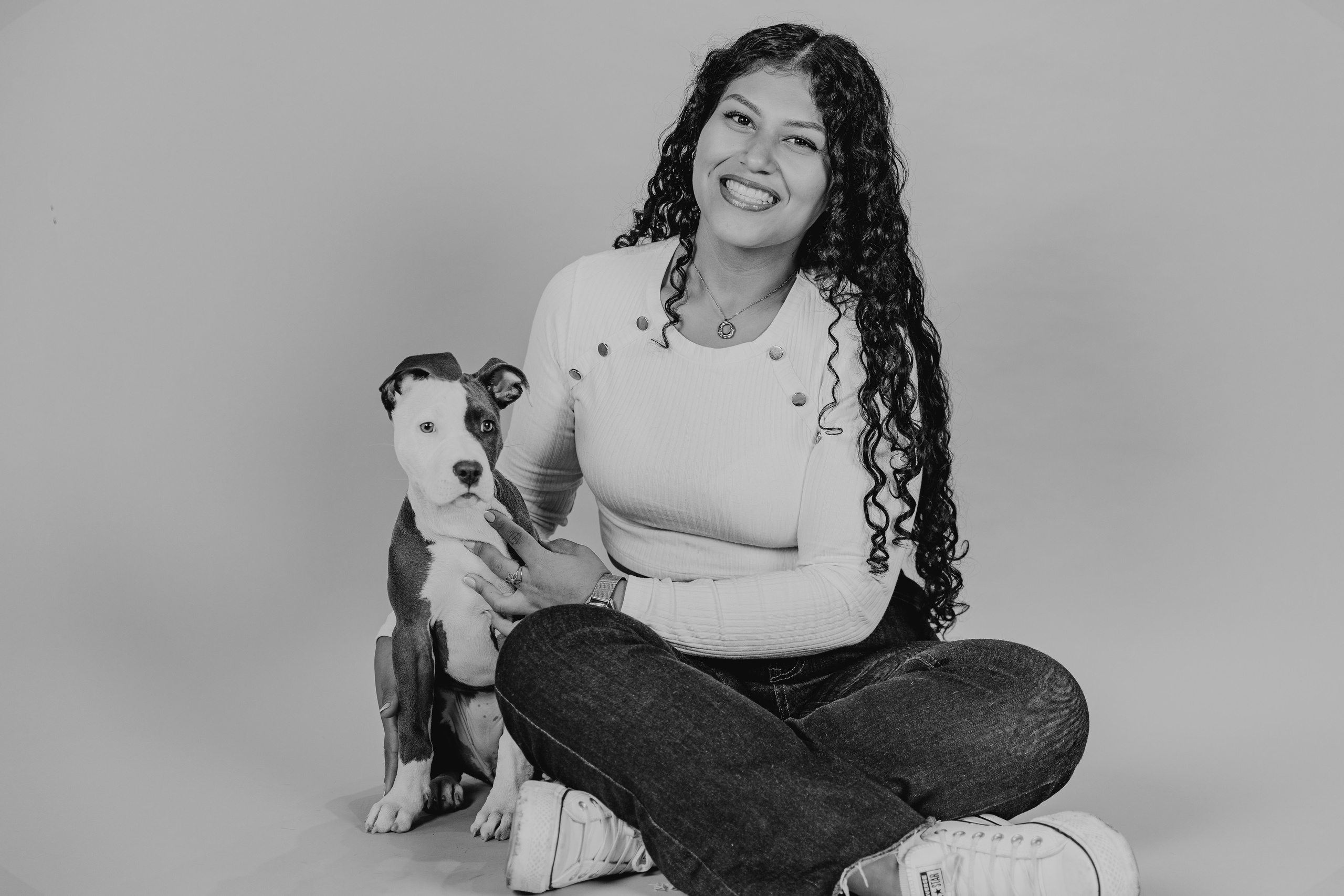 «Los recuerdos más valiosos merecen ser capturados con amor y calidad. En Rainbox Estudio en Torrejón de Ardoz inmortalizamos los momentos más especiales de tu vida con una experiencia cálida, profesional y cercana.»