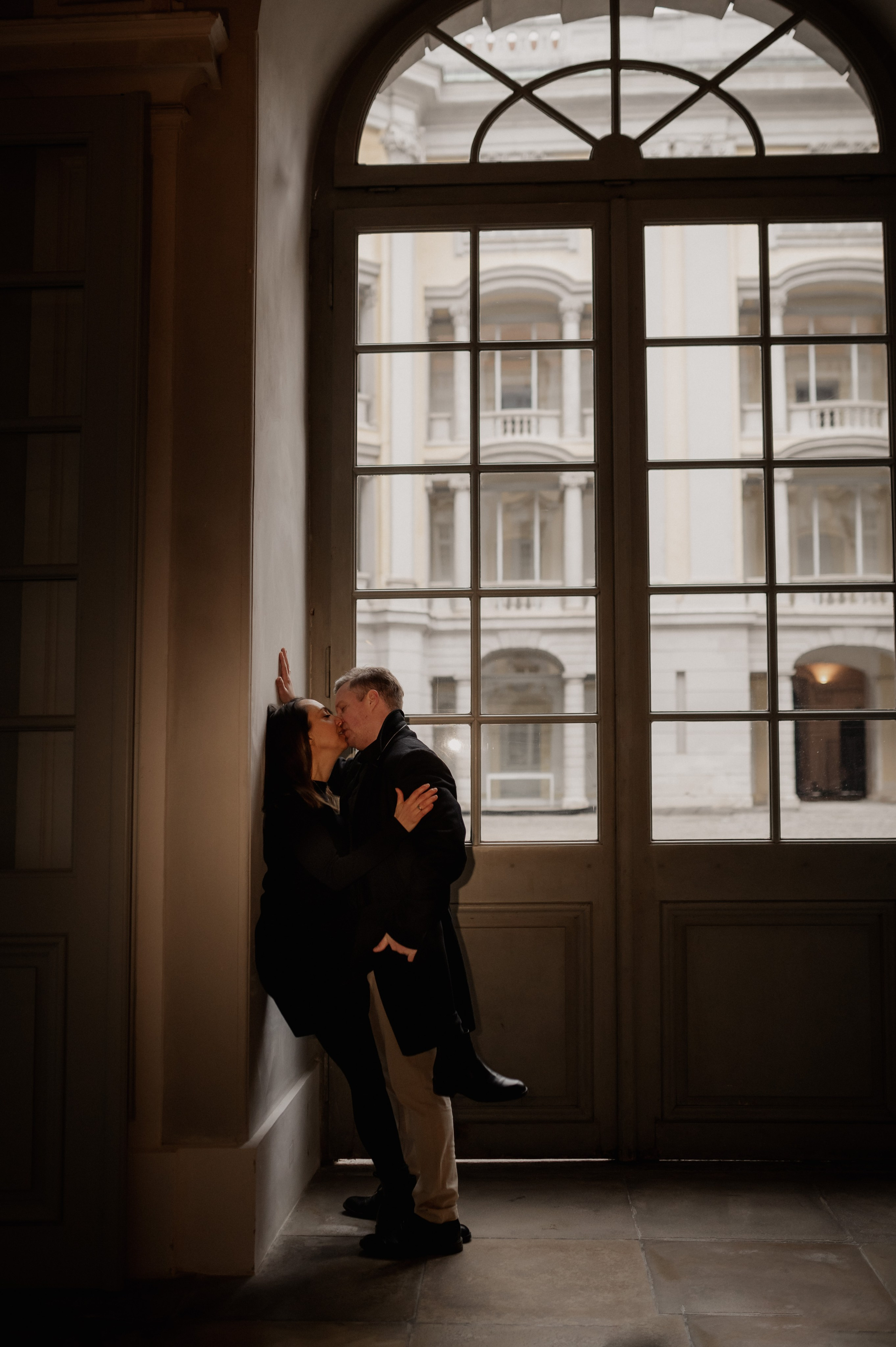 Love Story in Hofgarten Ansbach. Фотограф в Нюрнберге Ирина Менерт из Ансбаха