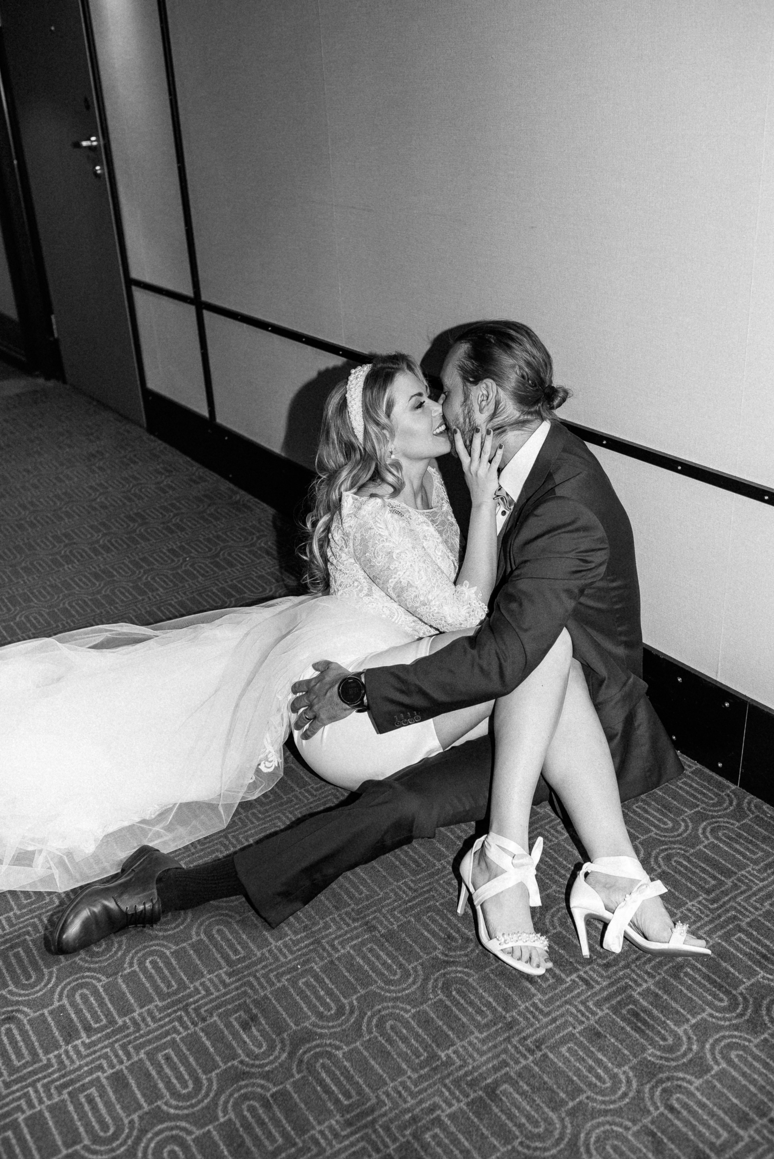 Aigul Photography — wedding, newborn, and family photographer