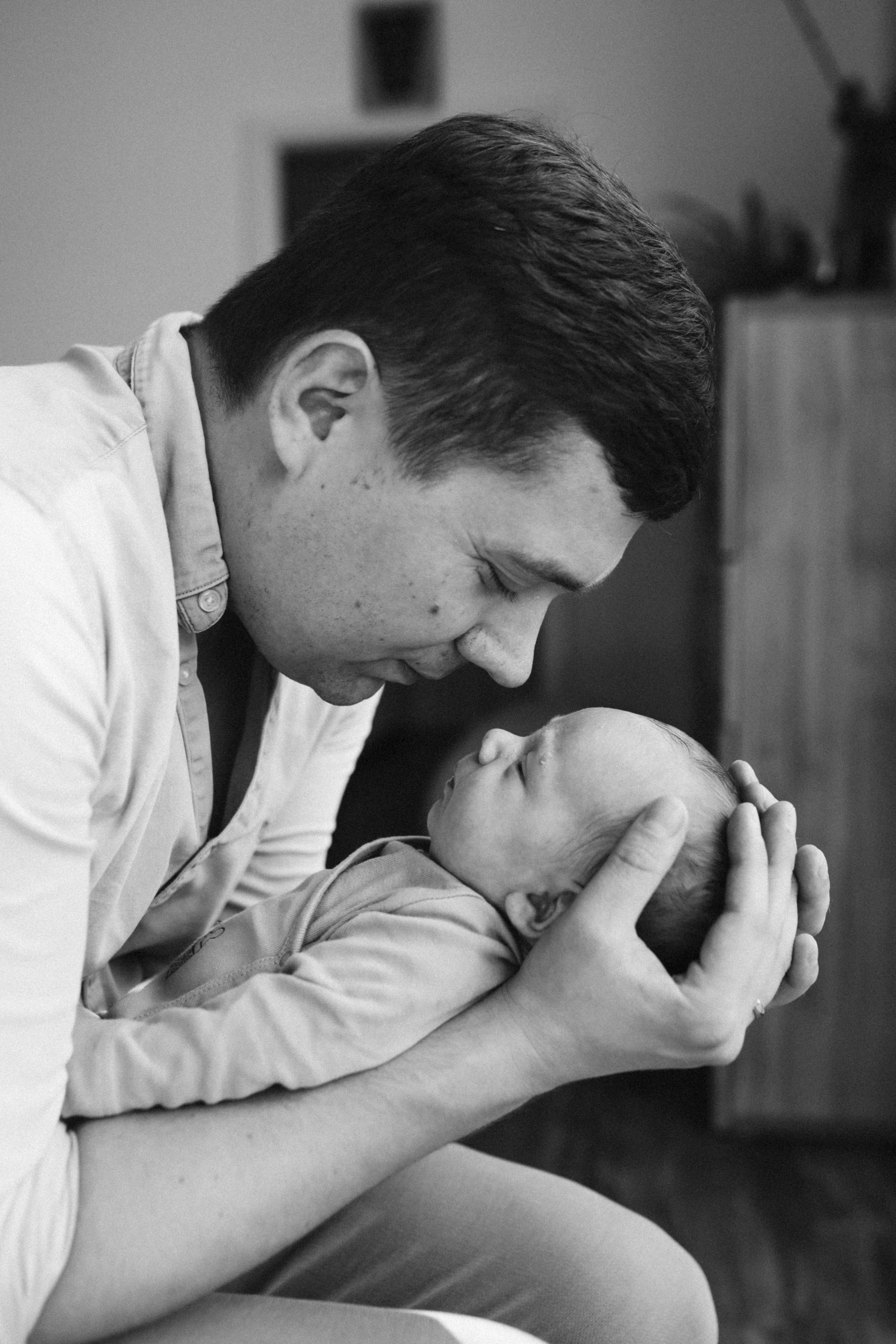 Newborn Fotoshooting ohne Stress?f. Hochzeitsfotograf und Familienfotograf in Neustadt an der Weinstraße, Haßloch, Ludwigshafen, Speyer und Landau - Ekaterina Seoud