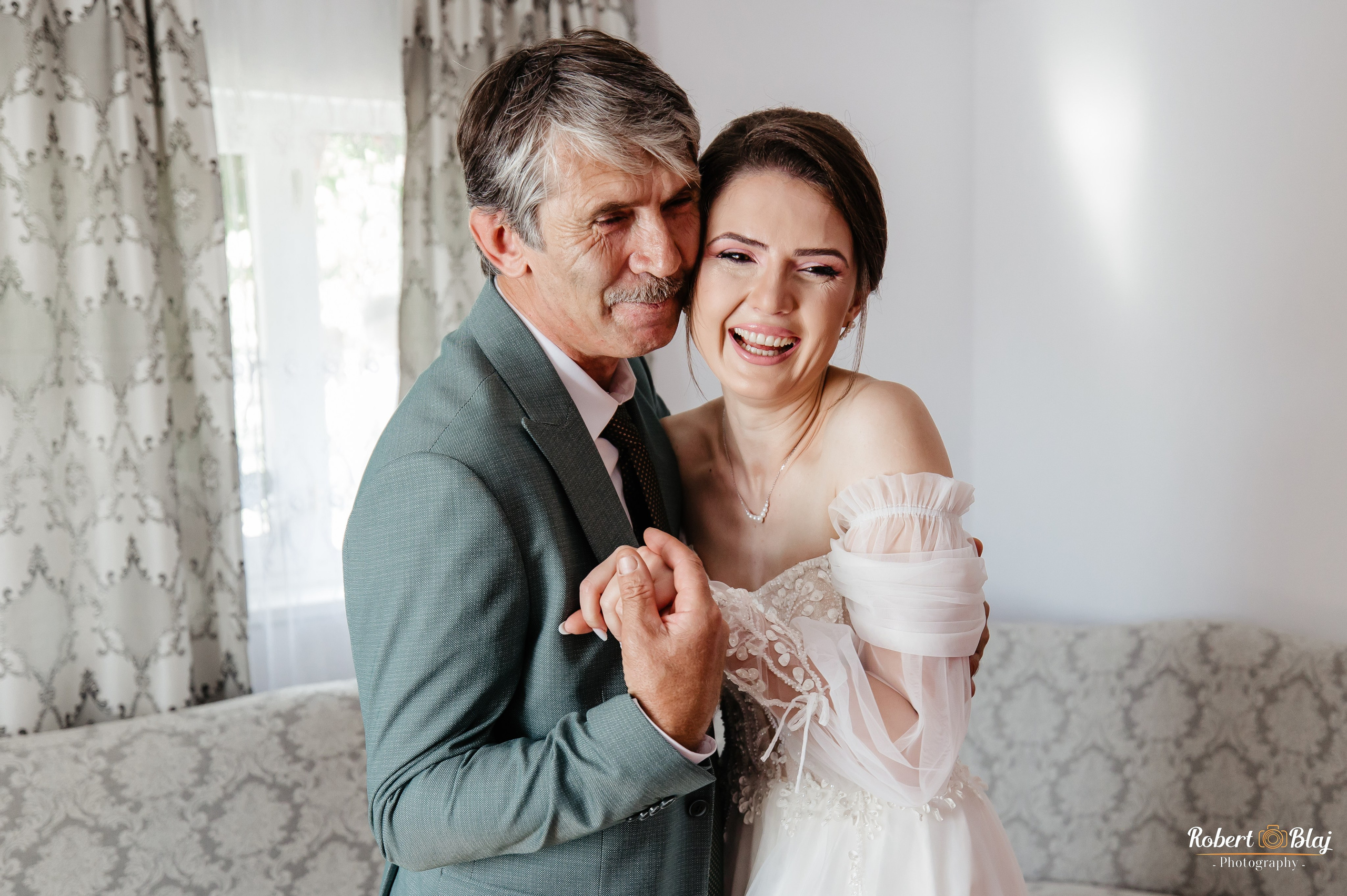 Fotograf de nuntă Iași. Robert Blaj - Fotograf Nuntă Iași