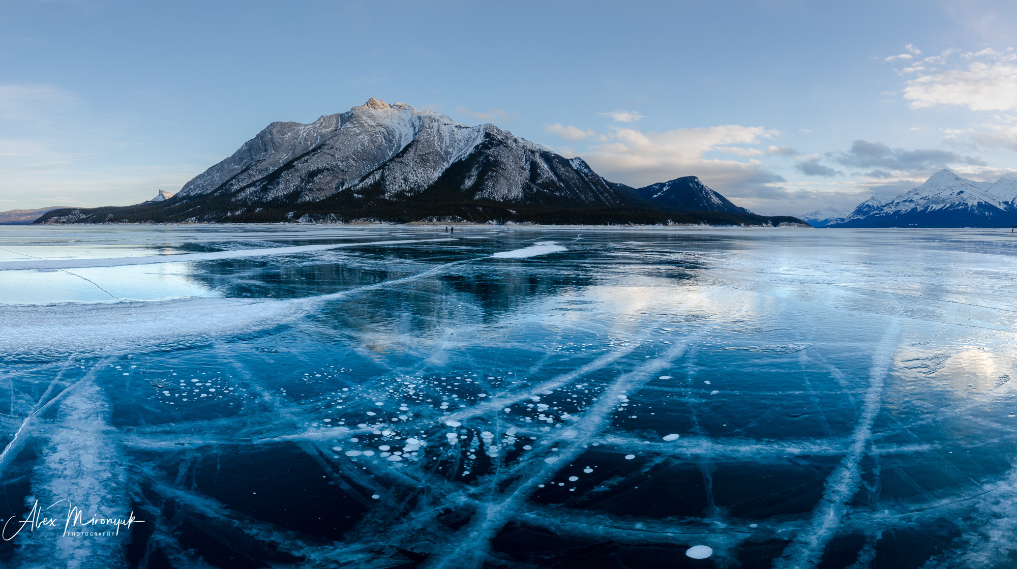 Photographing Winter Wonderland — Canada. Pet, Senior, Landscape, portrait studio, photographer in Miami and Sou