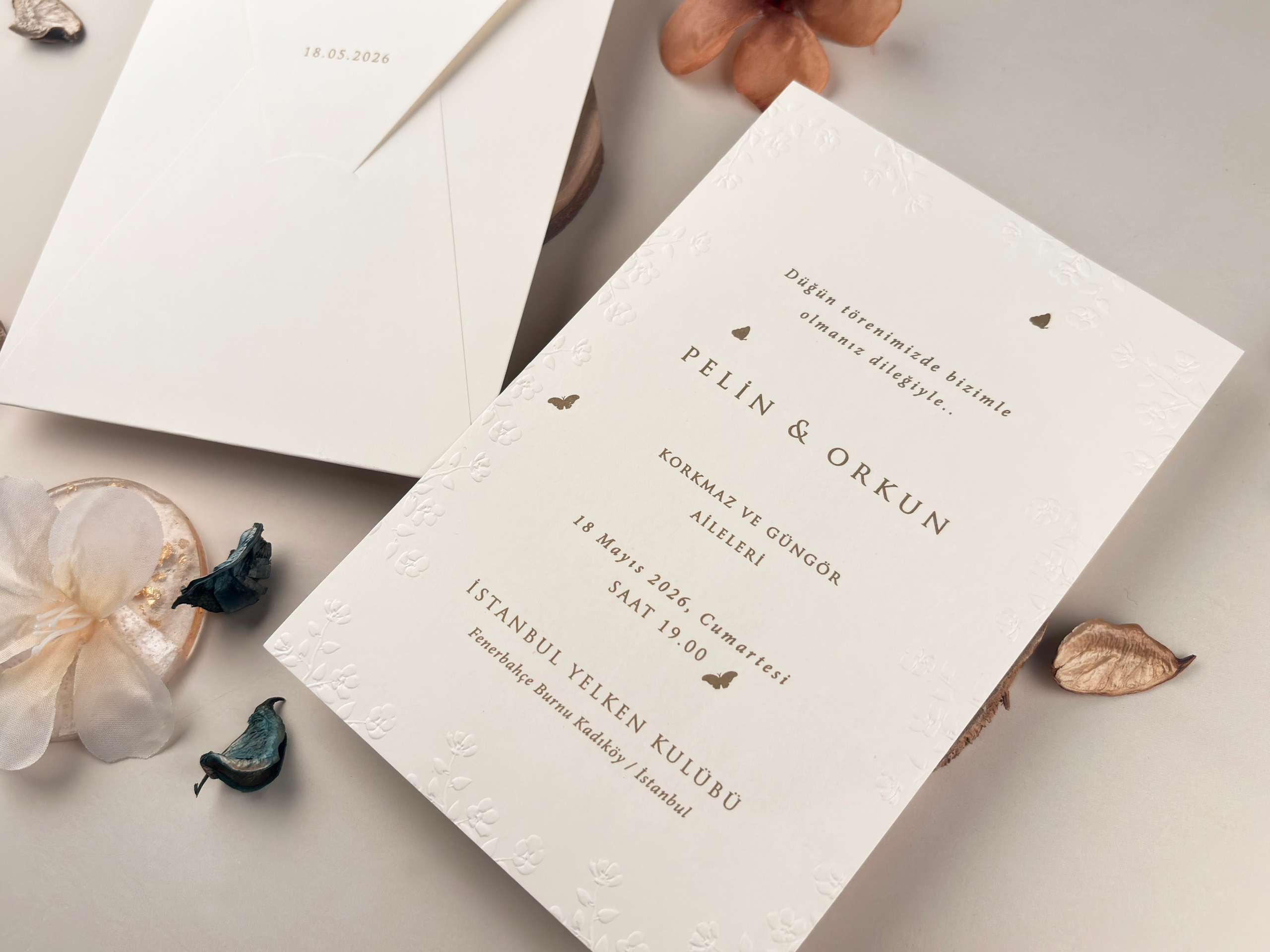 Invitații Elegante și Refined: Catalogul Ellite | Nunta, Petreceri, Evenimente Corporate.- invitații nuntă - modele invitații nuntă - invitații nuntă 2025 - invitații de nuntă elegante - invitații de nuntă personalizate - invitații nuntă online - invitații nuntă handmade - catalog invitații nuntă - invitații originale nuntă - invitații de nuntă moderne - invitații nuntă vintage - invitații nuntă rustice - invitații nuntă clasice - design invitații nuntă - invitații de nuntă cu tematică.- invitații nuntă florale - invitații nuntă boho - invitații nuntă aurii - invitații nuntă minimaliste - invitații nuntă cu sigiliu - invitații nuntă cu acuarelă - invitații nuntă cu fotografie - invitații nuntă cu inițiale - invitații nuntă elegante alb-negru - invitații nuntă cu hârtie texturată - invitații nuntă cu decupaj laser - invitații nuntă cu flori uscate. - print invitații nuntă - invitații nuntă personalizate cu numele mirilor - invitații nuntă cu plic inclus - invitații nuntă cu cartolină dublă - invitații nuntă calitate premium - invitații nuntă ieftine - invitații nuntă rapide.- invitații nuntă România - invitații nuntă București / Botoșani . Iași suceava- invitații nuntă cu livrare în țară - invitații nuntă online România.- „Invitație de nuntă elegantă cu design floral și plic crem” - „Model de invitație de nuntă vintage cu sigiliu de ceară” - „Set complet invitații de nuntă personalizate cu inițialele mirilor” - „Invitație de nuntă modernă cu design minimalist și text negru pe fundal alb” - „Invitație de nuntă rustică pe hârtie kraft cu șnur de iută” - „Invitație de nuntă cu decupaj laser și detalii aurii” - „Invitație de nuntă în stil boho cu imprimeu floral colorat” - „Invitație romantică de nuntă cu flori uscate și panglică din satin” - „Invitație de nuntă clasică cu monogramă și font caligrafic” - „Invitație de nuntă în stil glamour cu folie aurie și text embosat”- „Model de invitație de nuntă 2025 cu design elegant și font modern” - „Cele mai noi invitații de nuntă 2025 – stil floral, sofisticat”