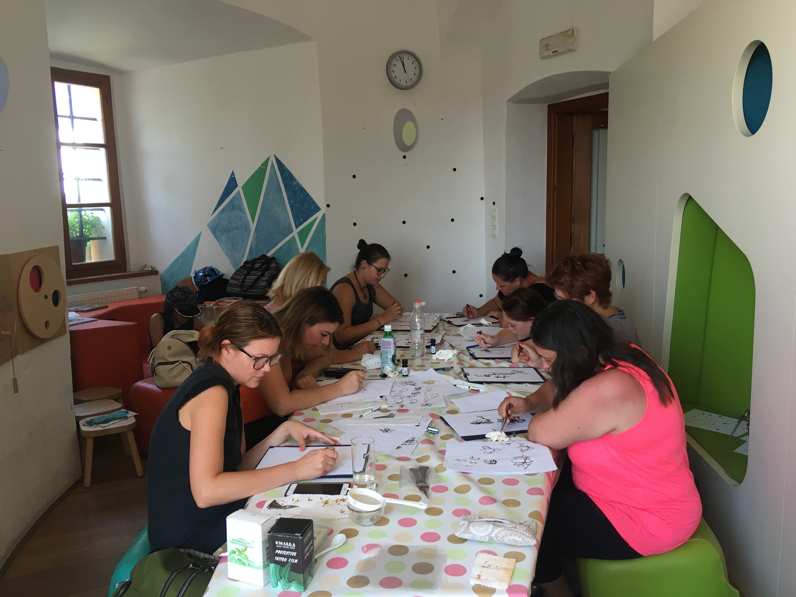 Delavnica poslikave s kano. Numerologija. Nevrografika. Delavnice