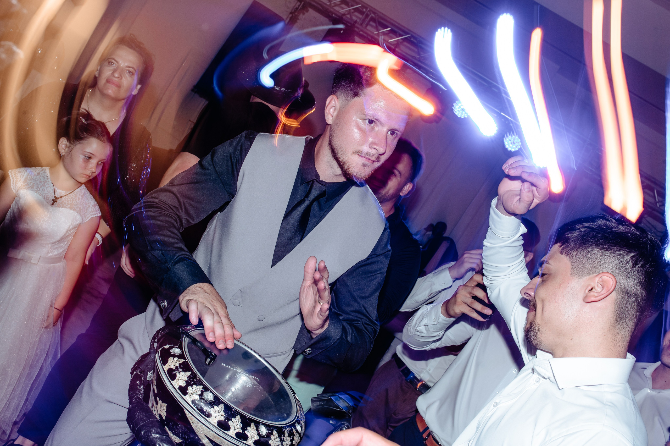 Georgiana & Eduard. Creativeiso.ro