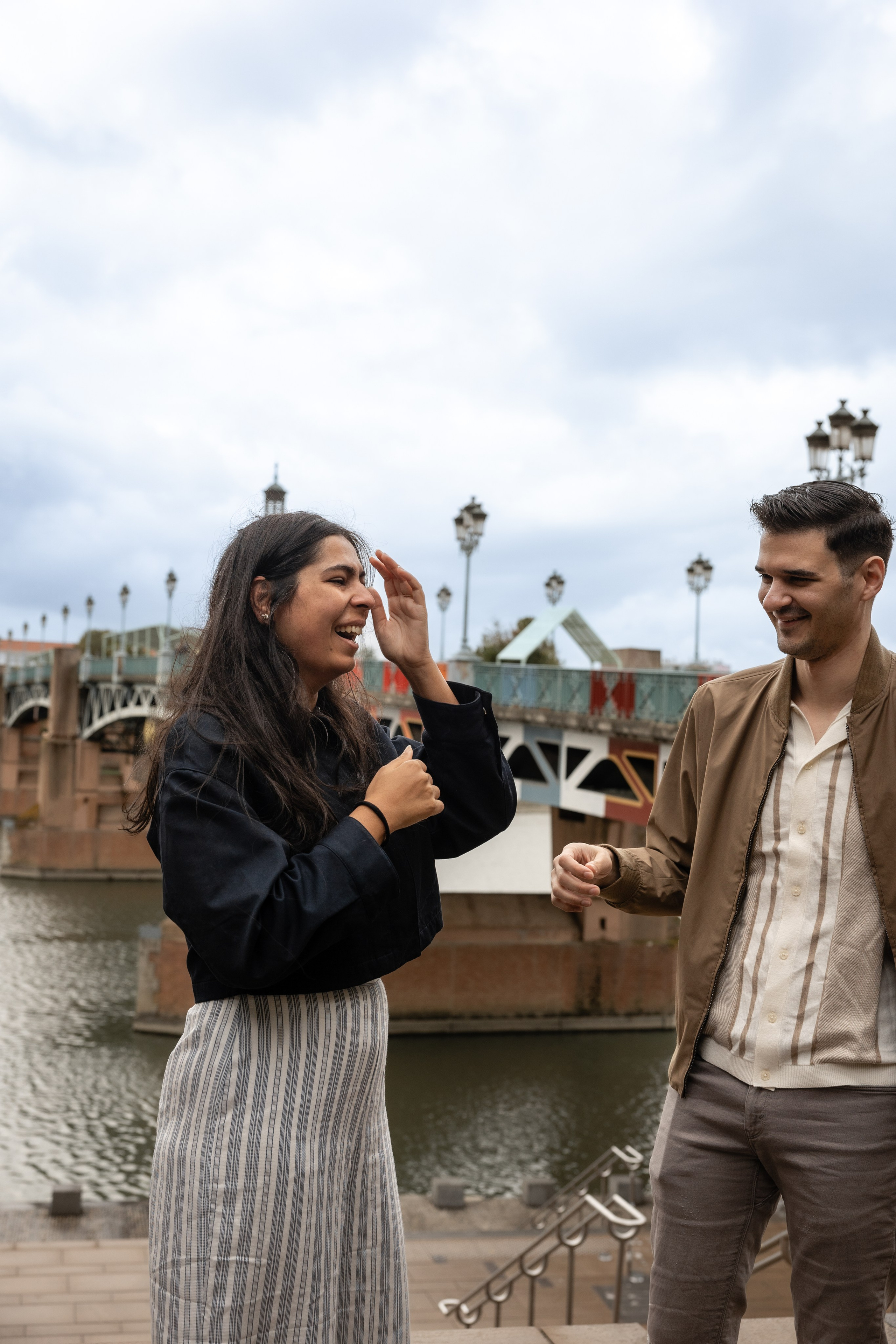 Séance photo de demande en mariage surprise à Toulouse — Un moment inoubliable pour Matt & Megha. Eugénie Smirnova — Photographe à Toulouse et dans le Sud-Ouest
