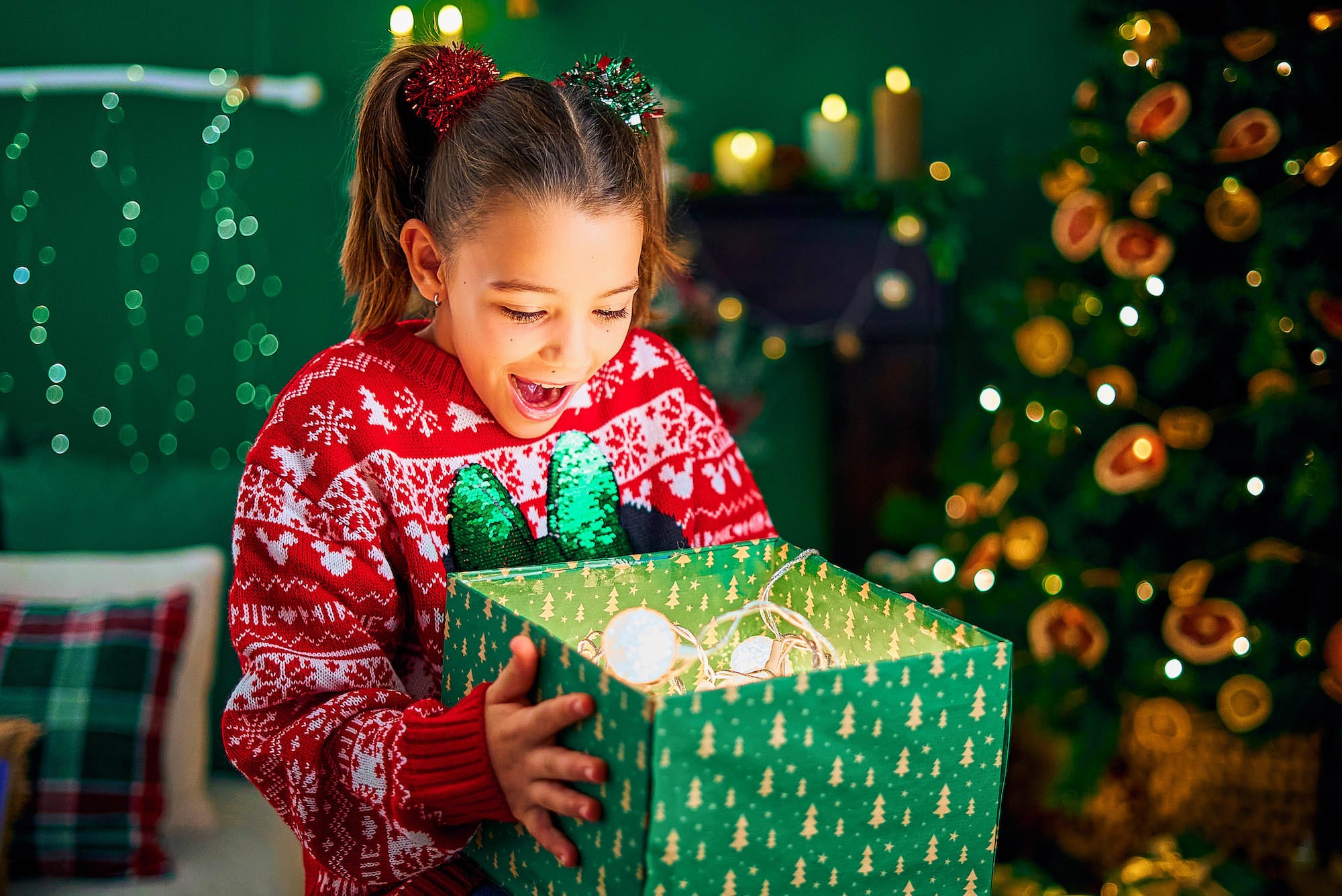 Sesión de fotos Navidad Tenerife. Fotógrafos en Tenerife dedicados a la fotografía de bebes, niños y familia
