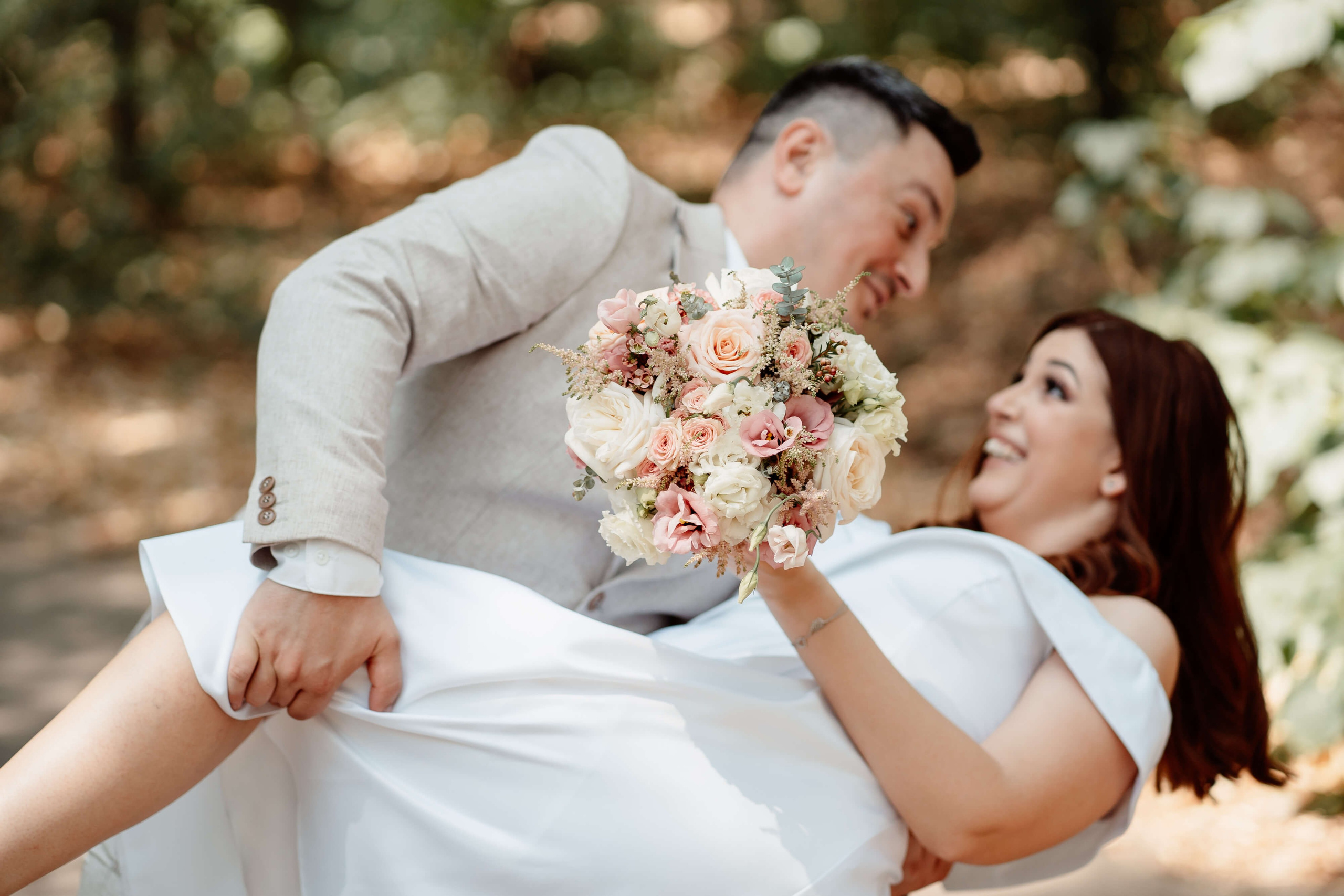 Fotograf Nuntă & Botez București - Mihai Popa | Dincolo de oameni, imortalizez emoții!