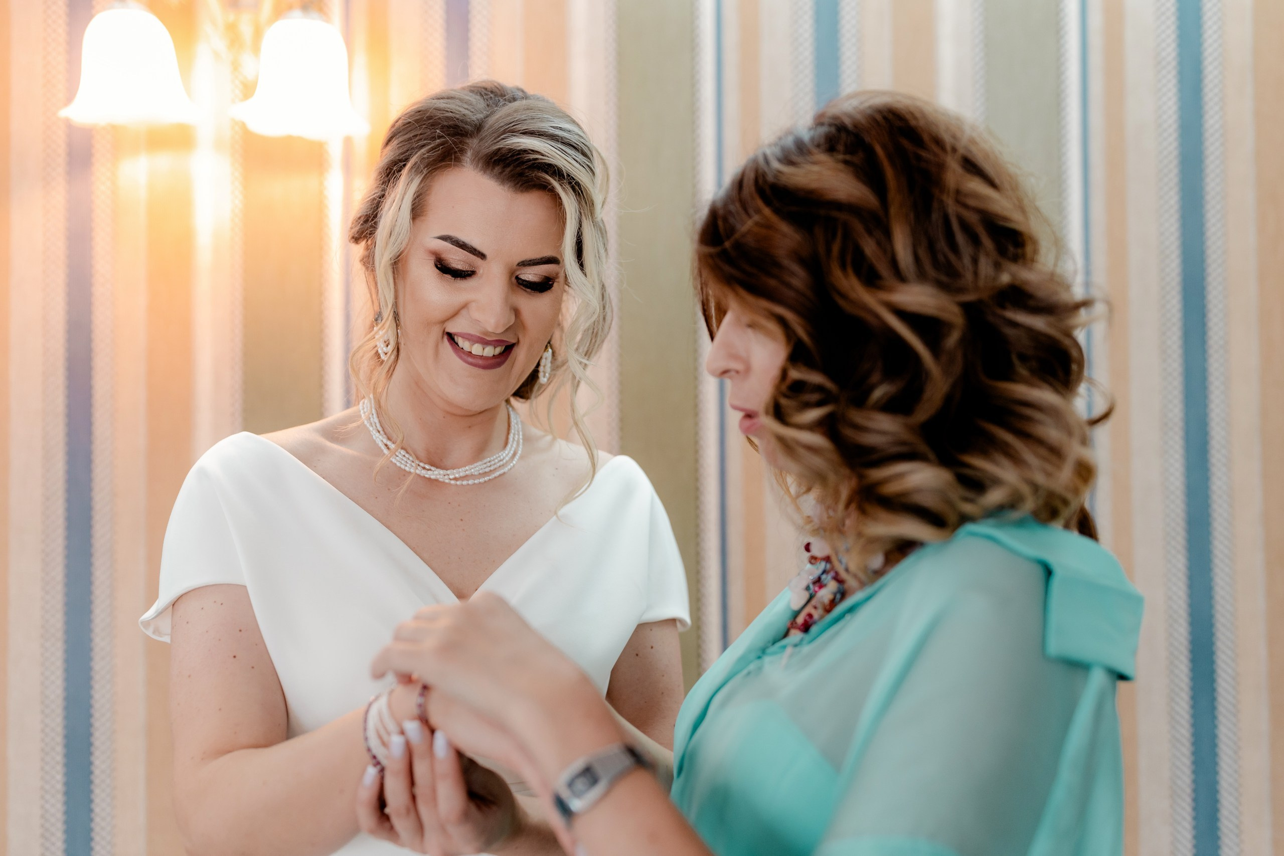 servicii foto video Botoșani. fotograf Botoșani . Alin Chirila fotograf. fotograf nunta. fotograf nunta Botosani.- Fotografii nuntă Daniel & Bianca 2024 – momente de neuitat - Nuntă Daniel & Bianca 2024 – iubire și fericire în fiecare fotografie - Detalii din ziua nunții Daniel & Bianca 2024 – rochie de mireasă și buchet - Daniel & Bianca 2024 – ședință foto nuntă romantică - Fotograf profesionist nuntă Botoșani, Daniel & Bianca 2024 - Imagini din ziua nunții Daniel & Bianca – momente pline de emoție - Nuntă Daniel & Bianca 2024 – dragoste și fericire în fiecare cadru - Fotografii nunta Daniel & Bianca – momente de vis și frumusețe