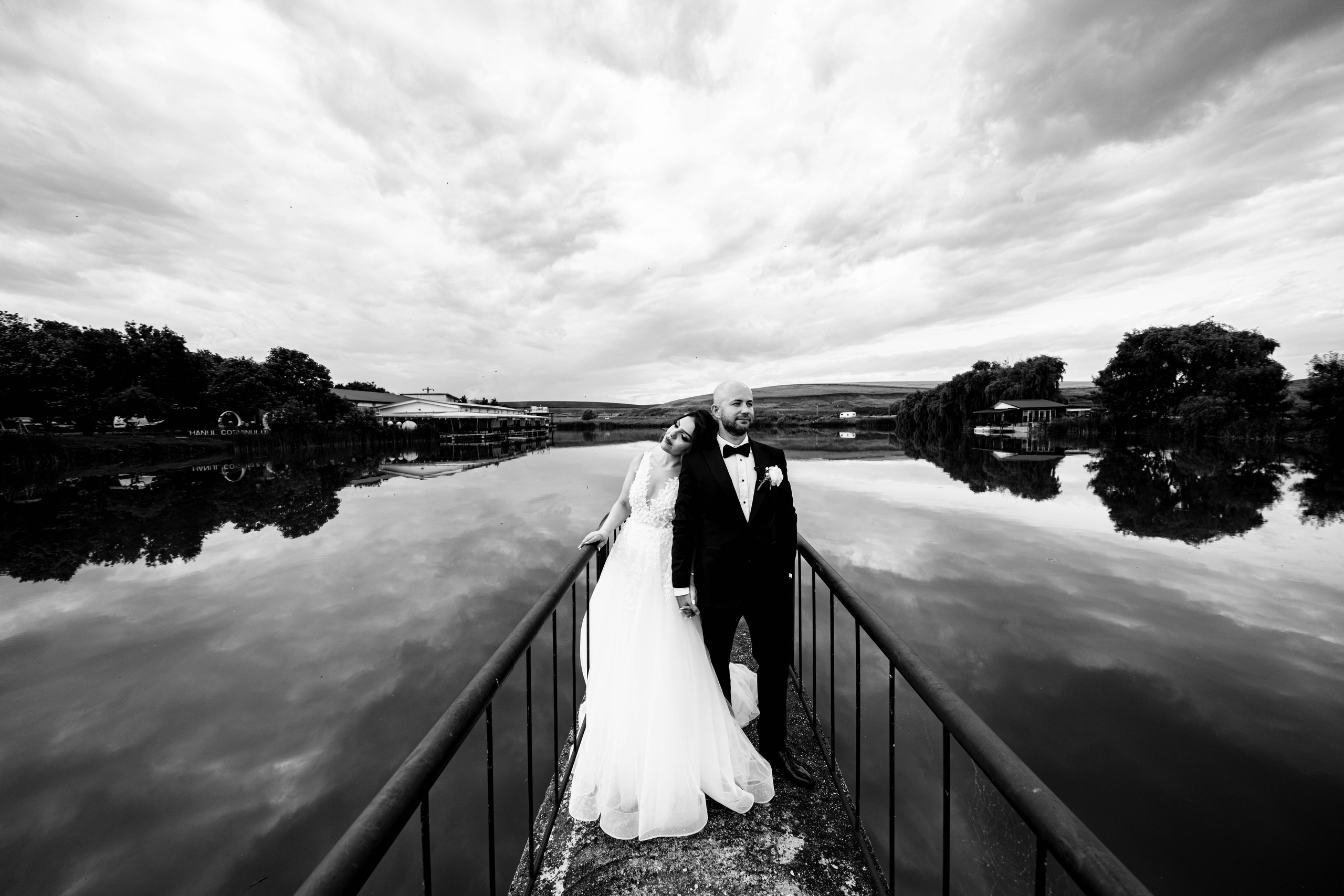 Crina & Cătălin. Acasă