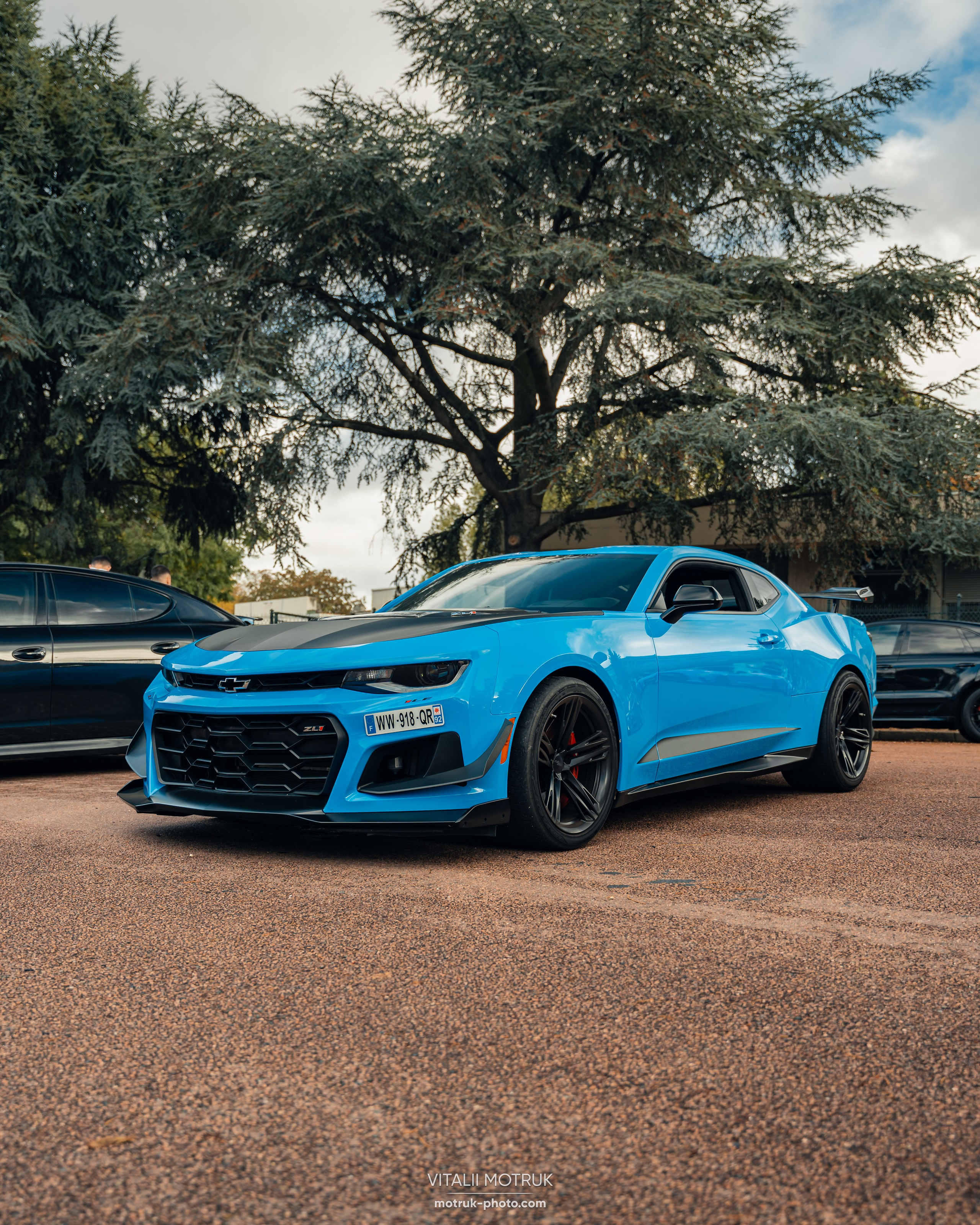 Rassemblement a l’Auteuil 22 octobre. Photographe de voitures à Paris — Vitalii Motruk