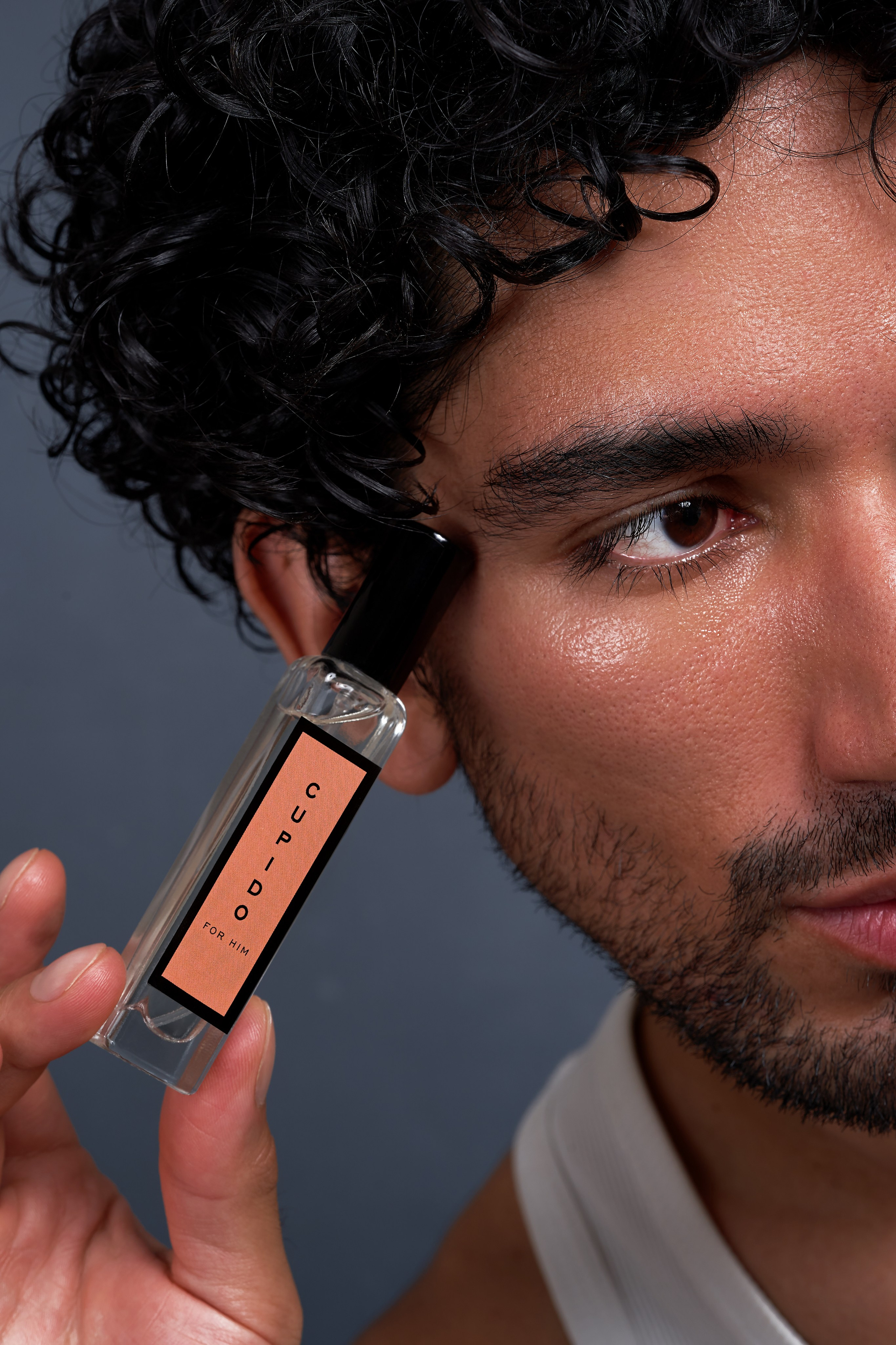 Fotografía Publicitaria Remota para Marca de Perfume