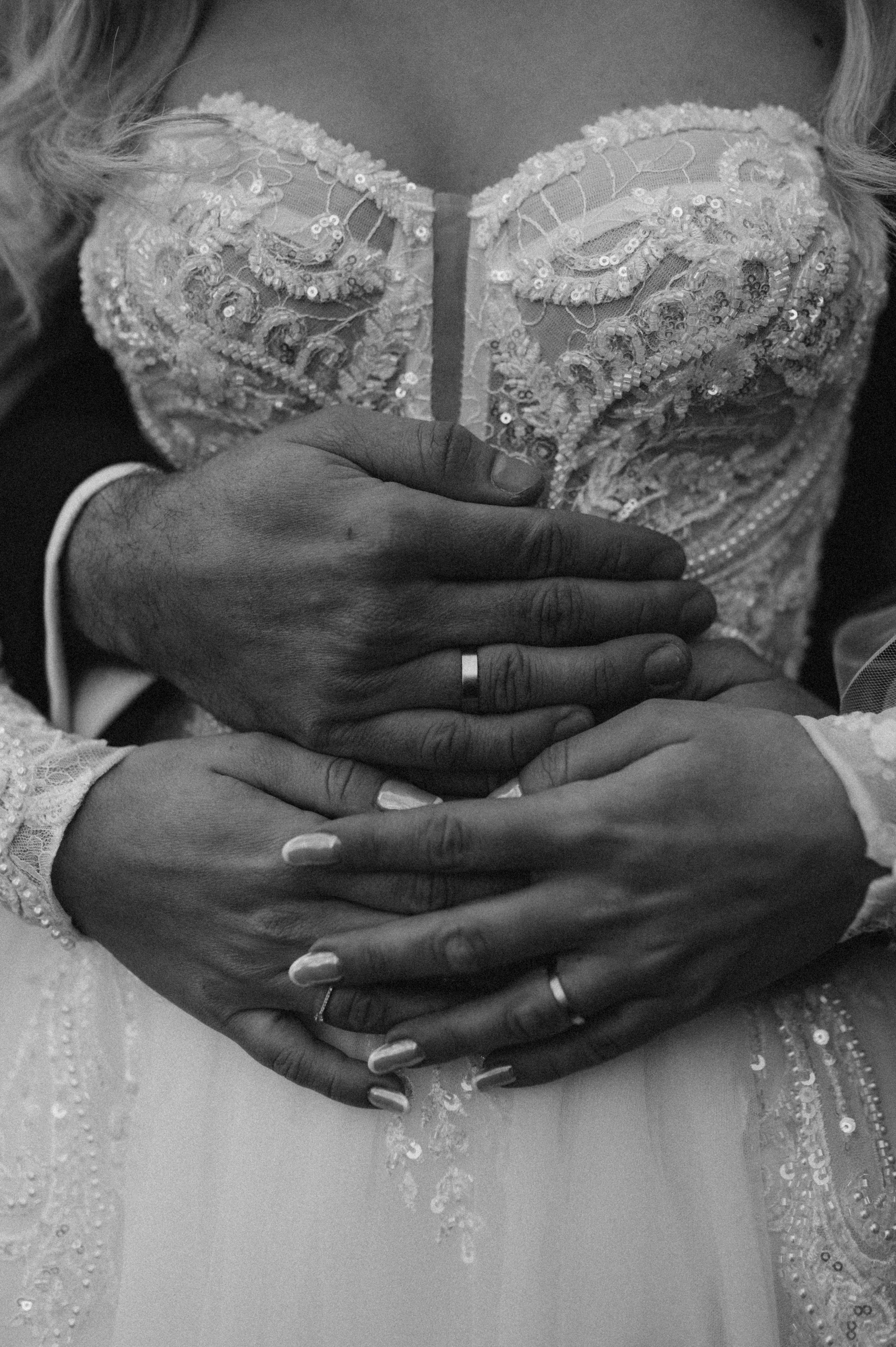 WINTER WEDDING IN NEUENDETTELSAU. Фотограф в Нюрнберге Ирина Менерт из Ансбаха