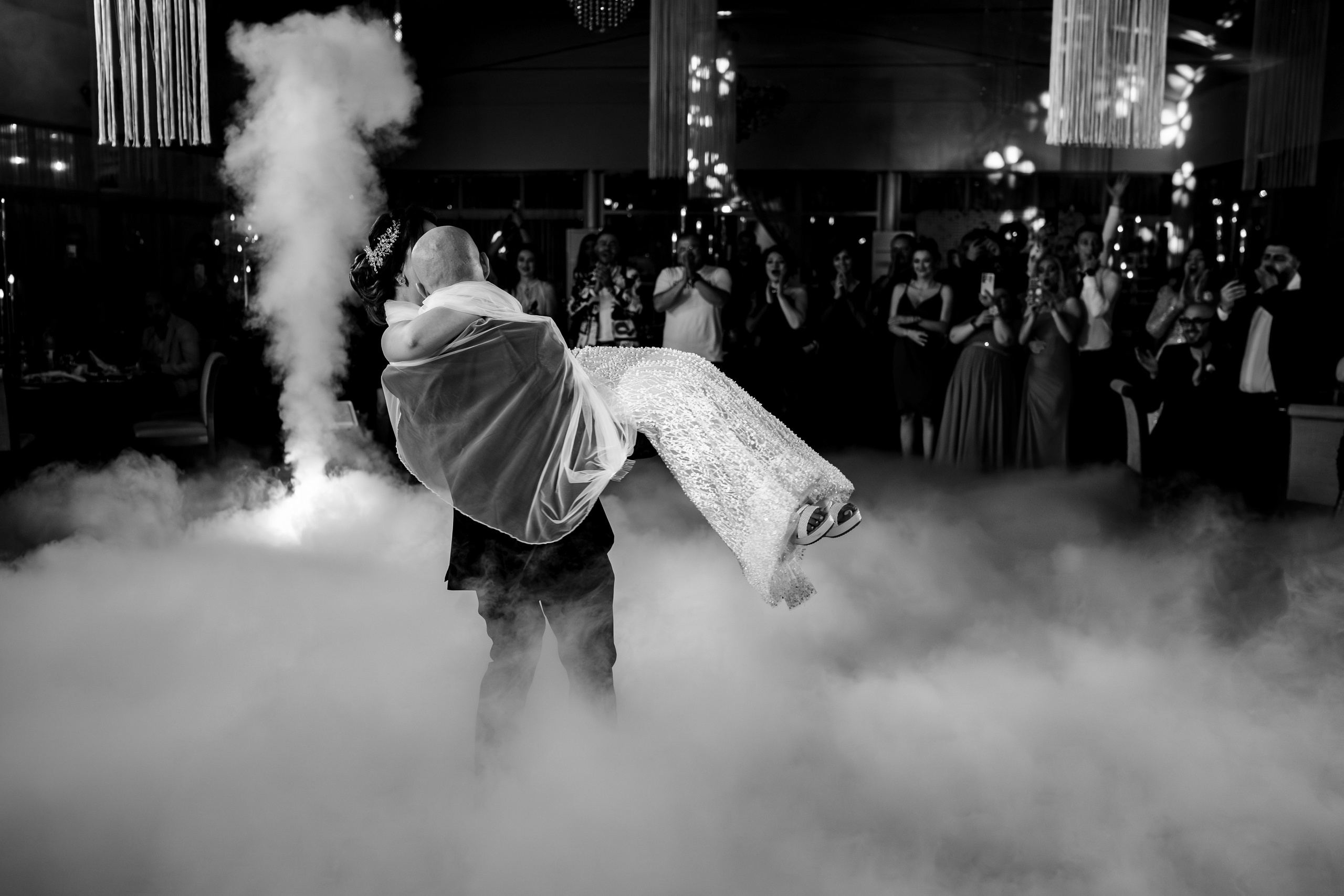 Crina & Cătălin. Acasă