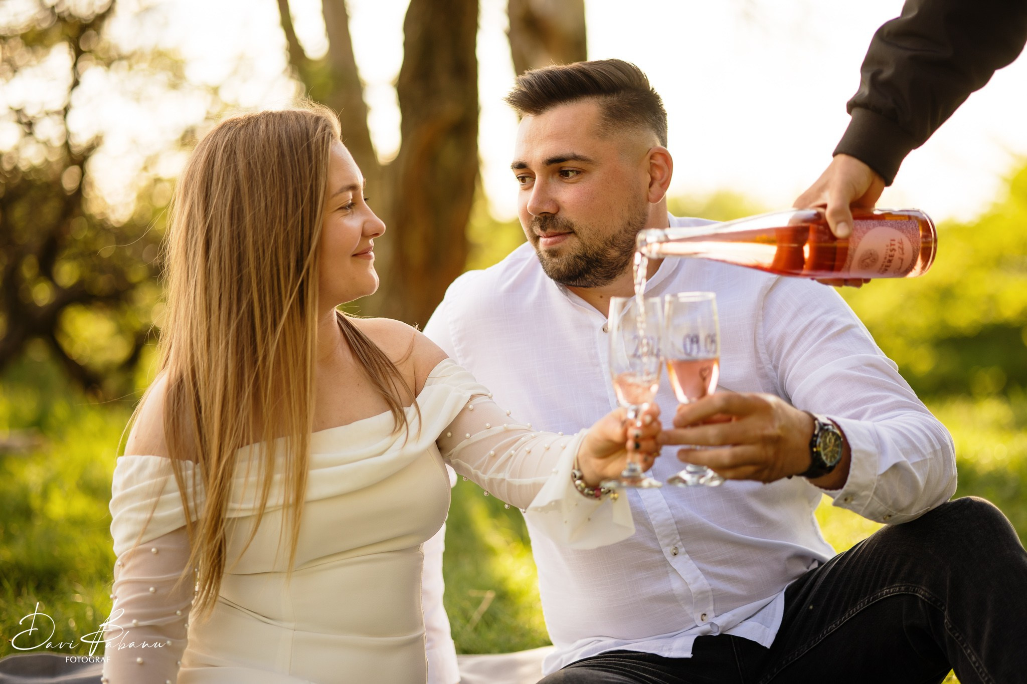 Laura & Ionuț - Save the Date