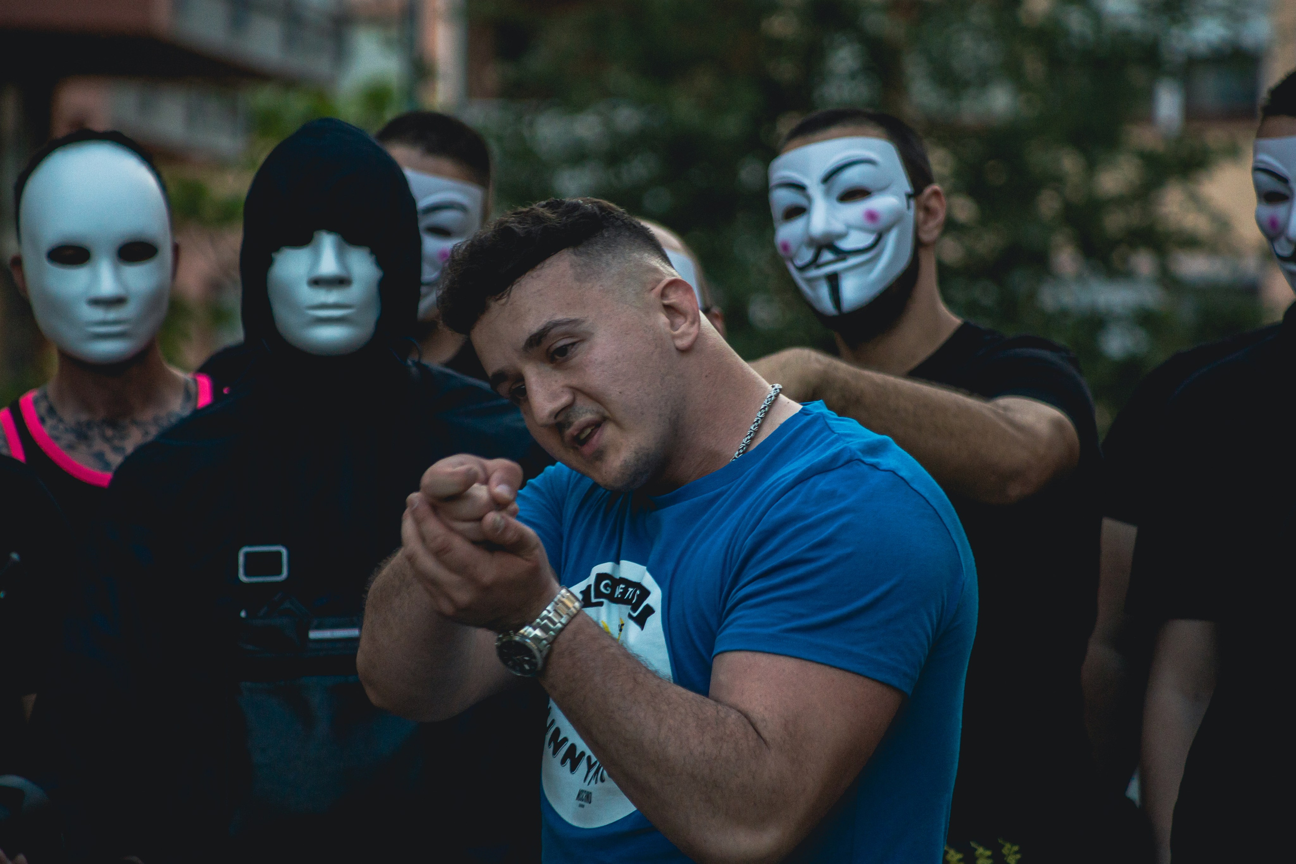 Igor Buzov — Intro