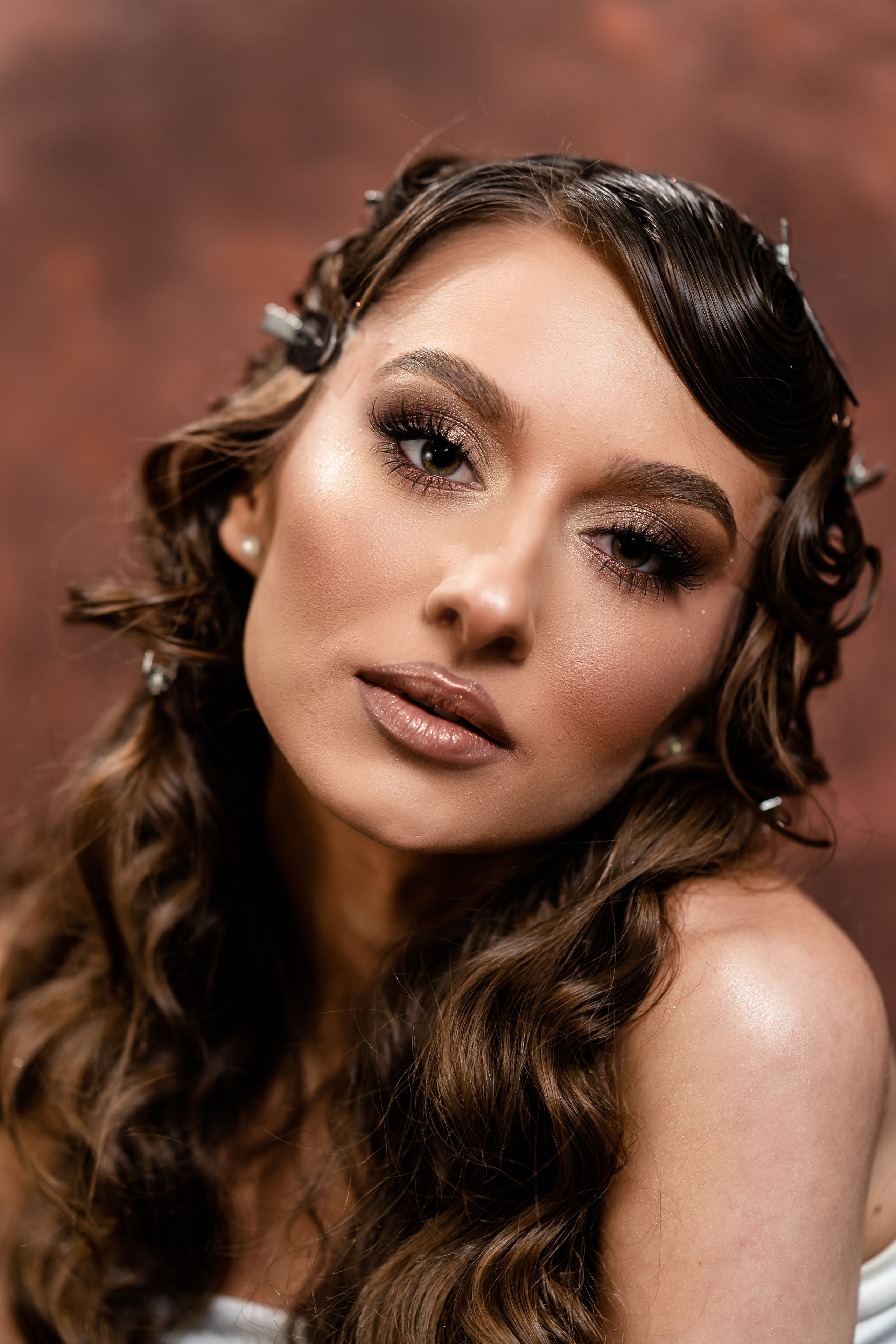 Photo: Alin Chirila / Marius Vlad Photo Studio: AlinoFotoStudio MakeUp: Daniela Fulop Hair: Carmen Roxana Balan Model: Cristina Galan-ședință_foto_Cristina_Galan, fotografii_Cristina_Galan_Alin_Chirila, sesiune_foto_AlinoFotoStudio, colaborare_Marius_Vlad, make-up_Daniela_Fulop, hairstylist_Carmen_Roxana_Balan, ședință_foto_profesională_Botoșani, fotografii_artistice_Cristina_Galan, AlinoFotoStudio_ședință_foto, fotografie_de_portret_Botoșani, ședință_foto_deosebită_model_Cristina_Galan