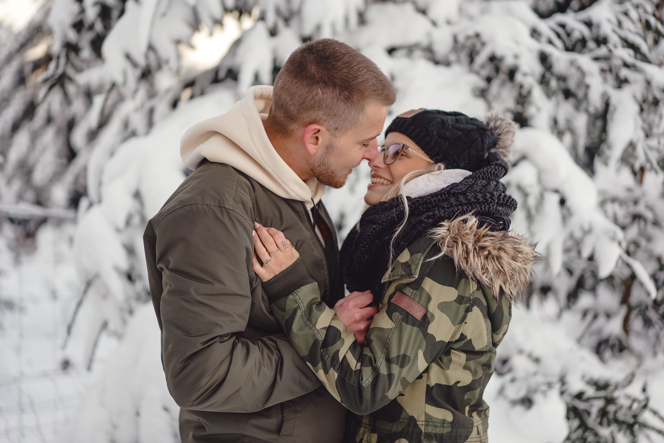 Winter Lovestory. Portraitfotografie in Gründau Elena Ohnstedt