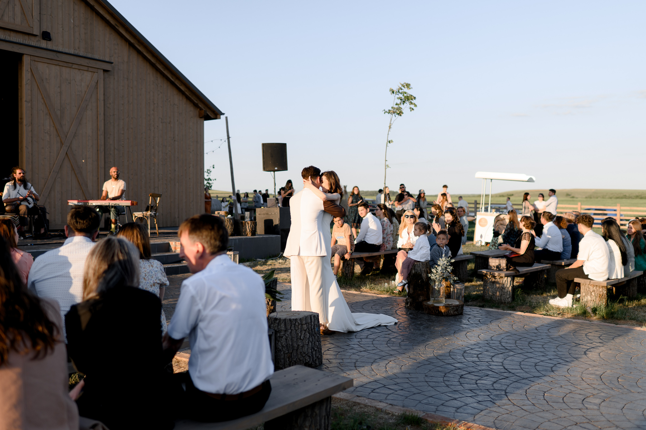 Barn wedding Romania, Province1965 Barn wedding, Rustic wedding venue Romania, Wedding photography Romania, Wedding videography Romania, Romantic barn wedding, Capturing wedding memories, Wedding storytelling, Professional wedding photographer, Cinematic wedding videos, Province1965 Barn photographer, Memorable wedding moments, Dream wedding photography, Stunning wedding videography.