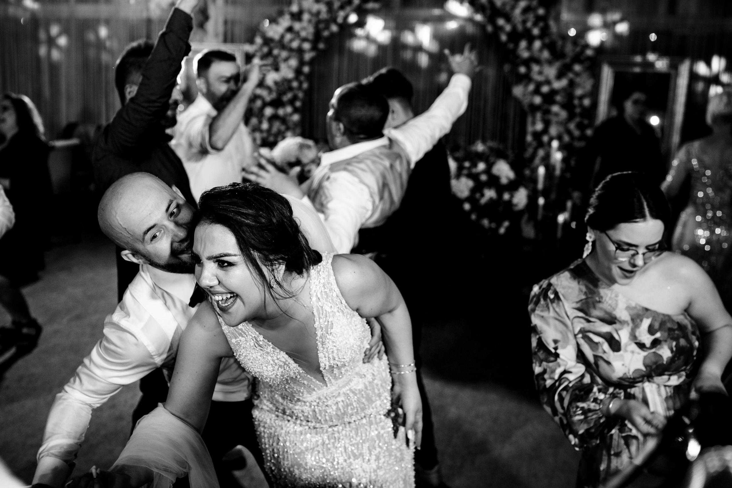 Crina & Cătălin. Acasă