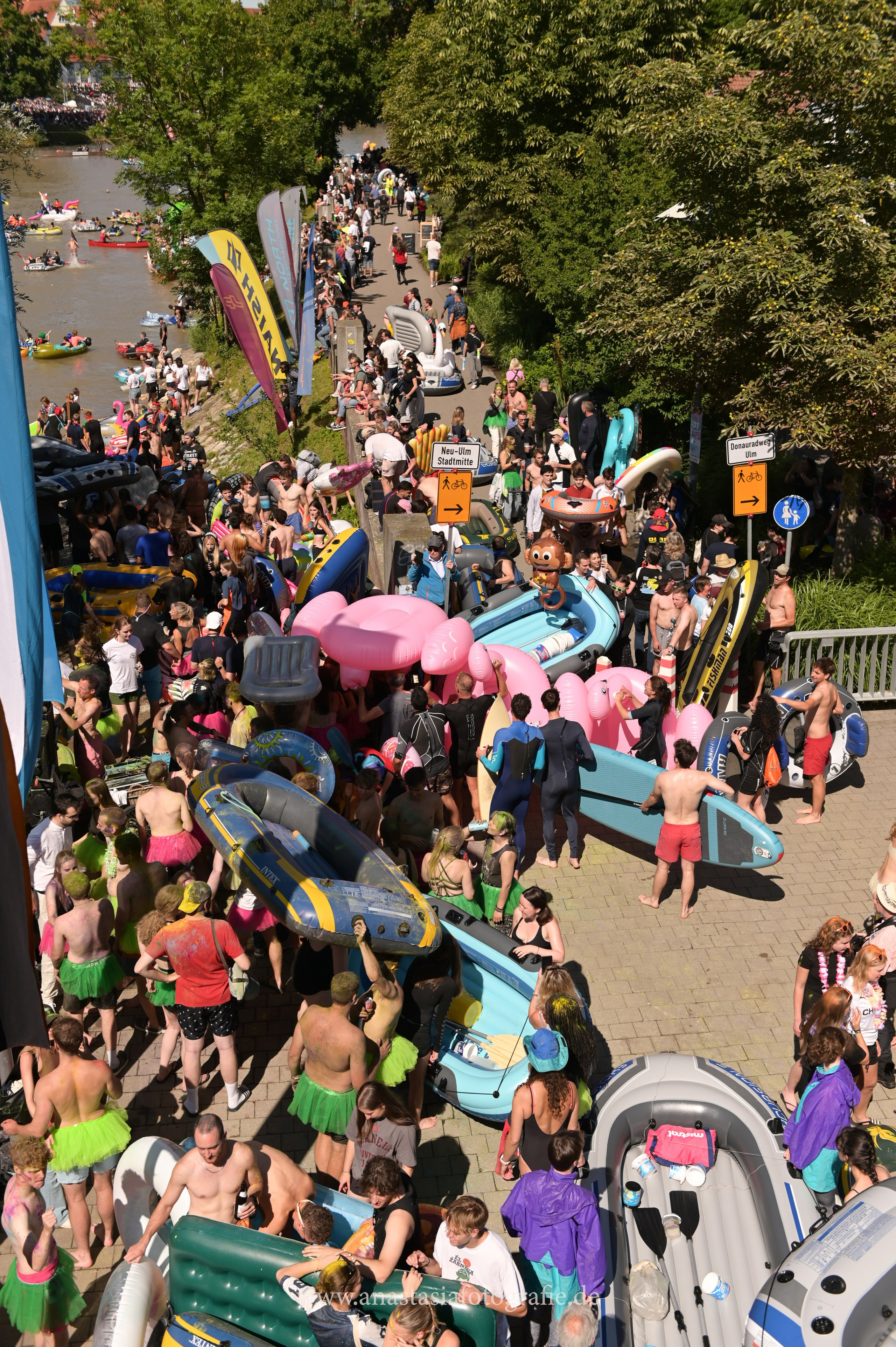 Nabada Ulm 2025. Newbornfotograf Kinderfotograf Ulm Familienfotograf Anastasia Neu-Ulm