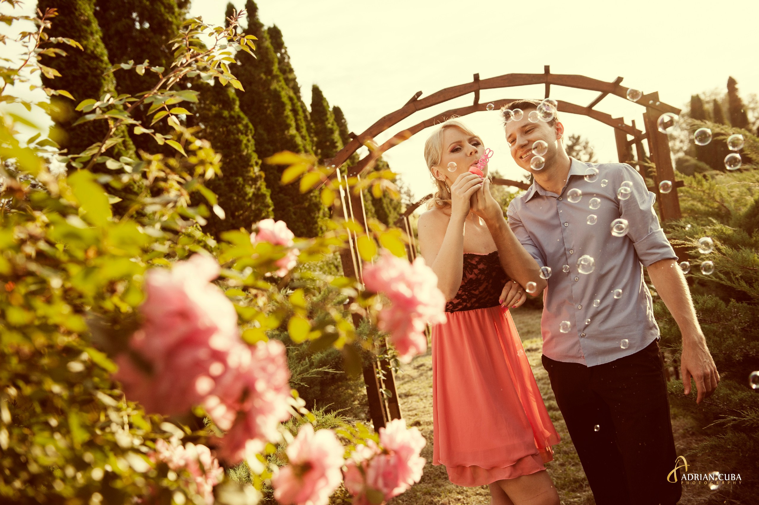 Sedinta foto Save the Date Iasi | Fotografie de logodna realizata de Adrian Cuba