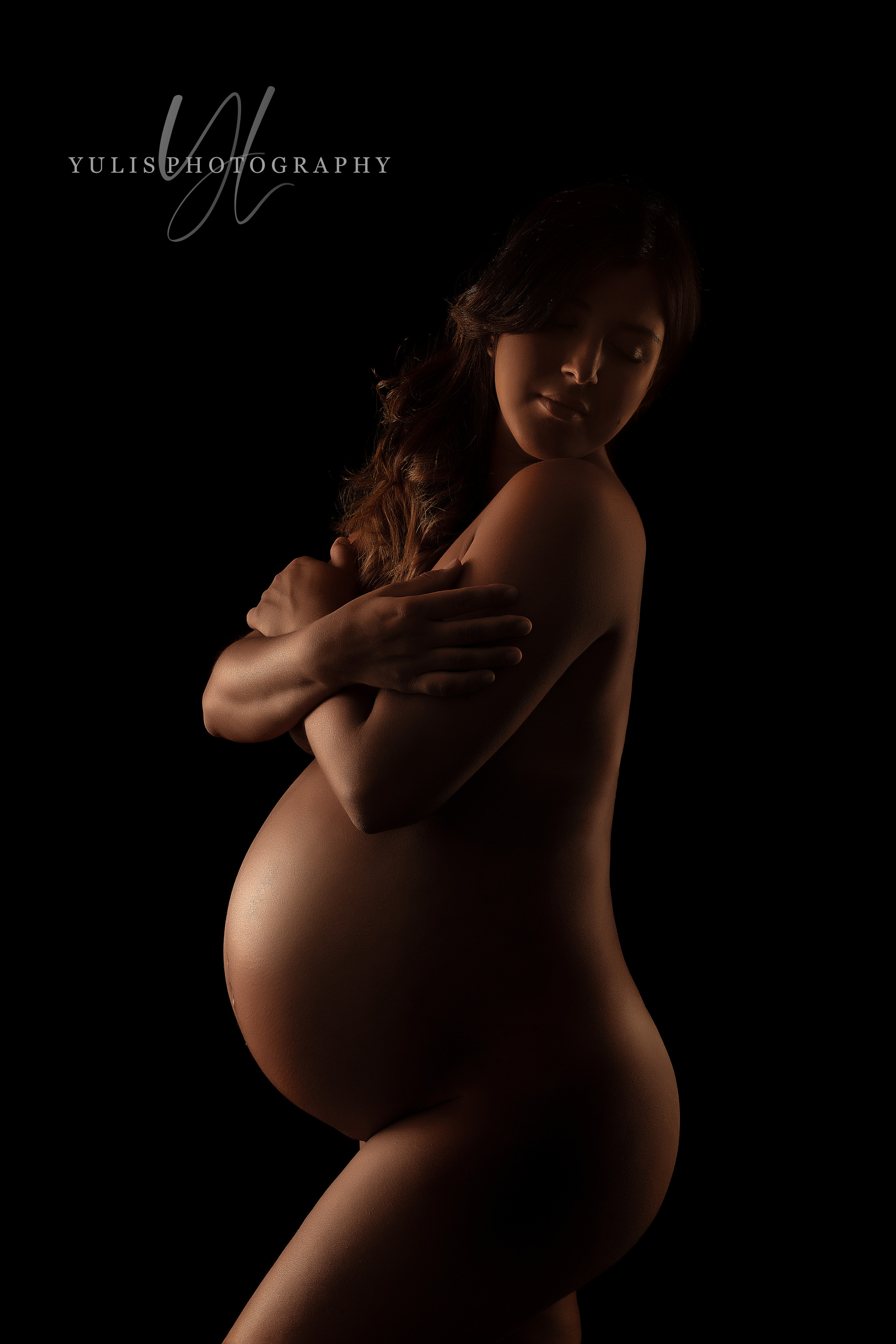 Fotografa professionista specializzata in ritratti di gravidanze, neonati, bambini e famiglie.Sarà la testimone di un meraviglioso momento trascorso insieme, catturerà emozioni spontanee, risate e giochi della vostra famiglia per farvi rivivere quei momenti ogni volta in cui riguarderete quelle immagini che saranno per voi senza tempo…