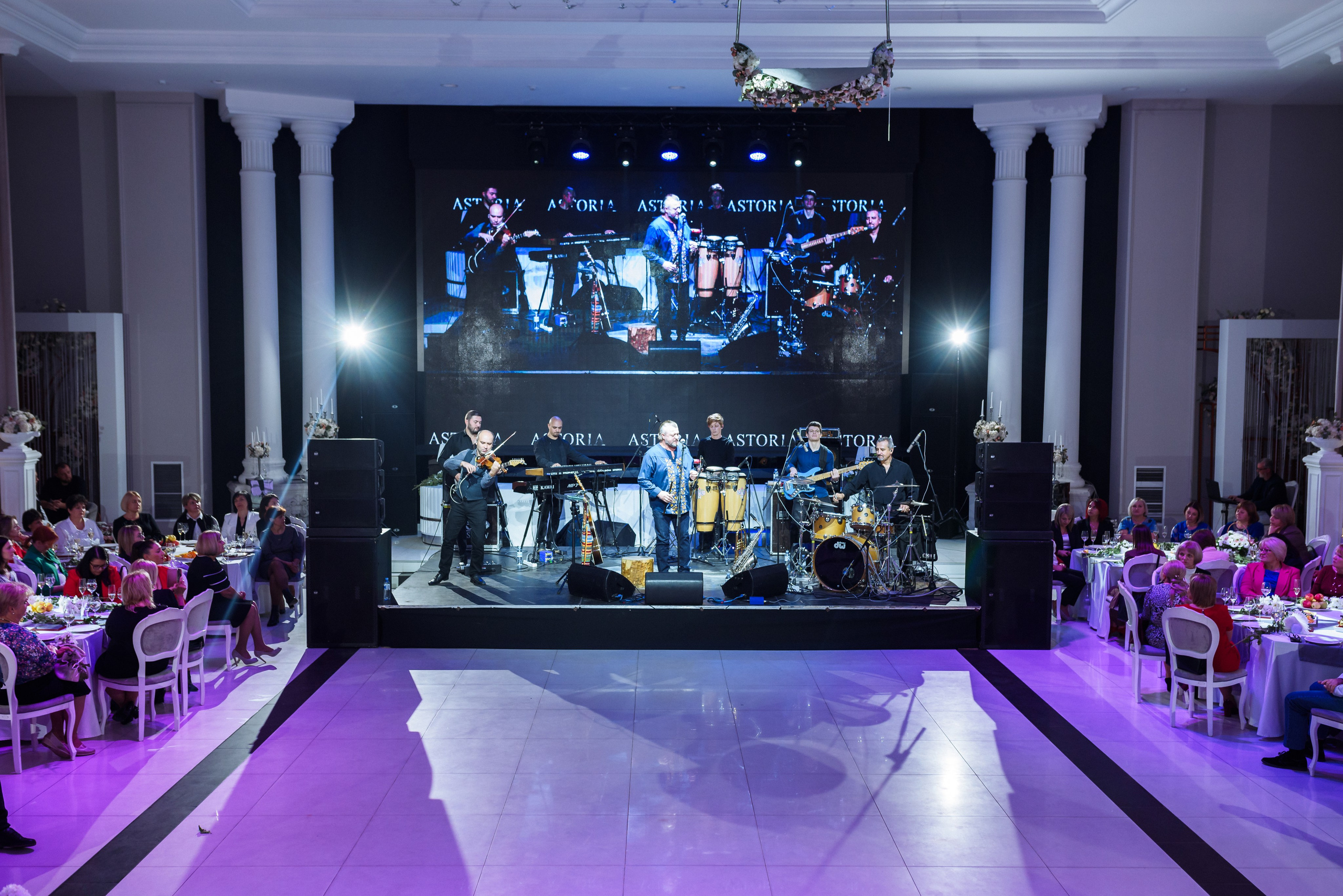 Креативная компания, профессиональная видео фото съемка