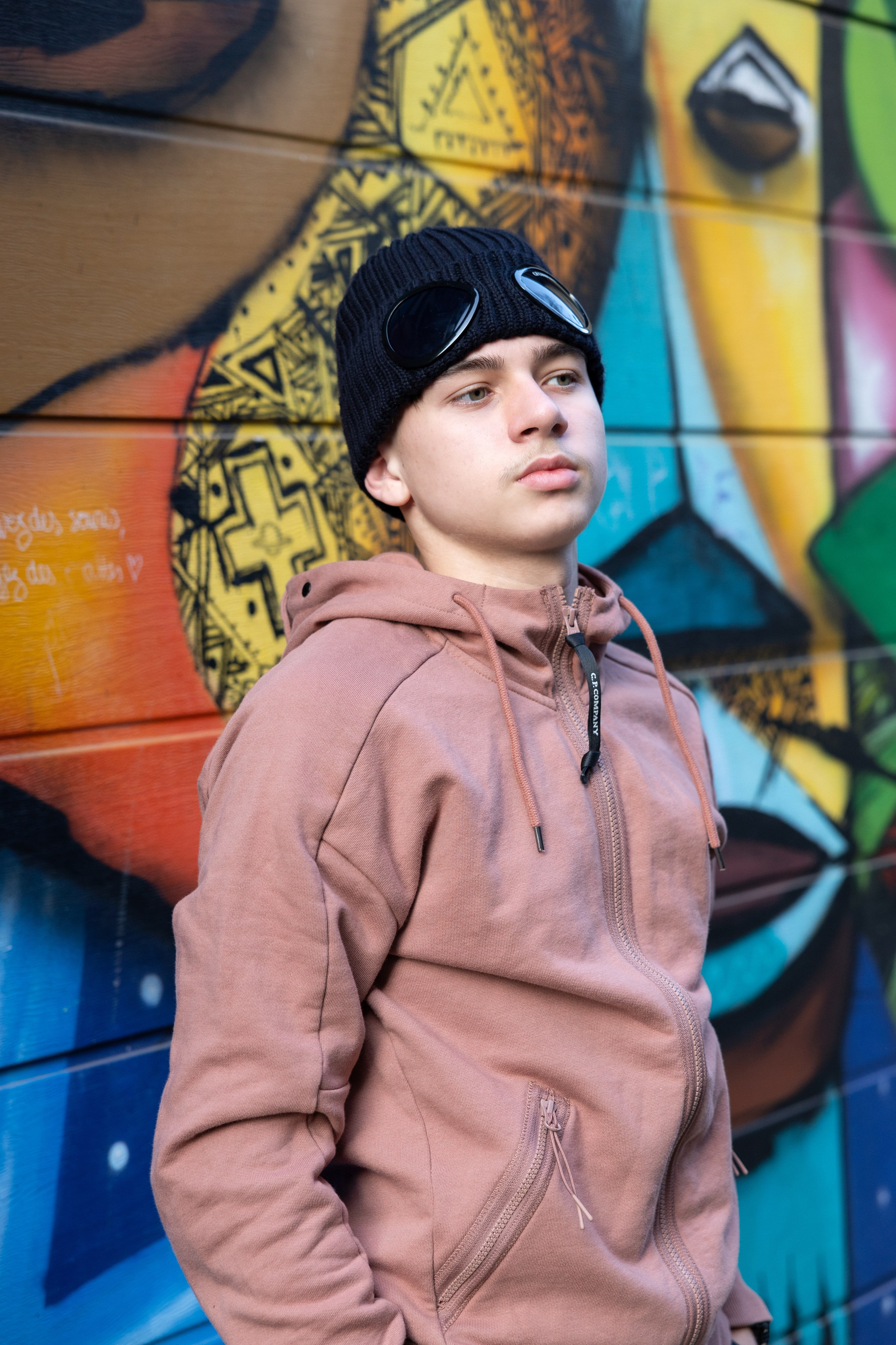 Séance photo de portfolio pour Noa. Eugénie Smirnova — Photographe à Toulouse et dans le Sud-Ouest