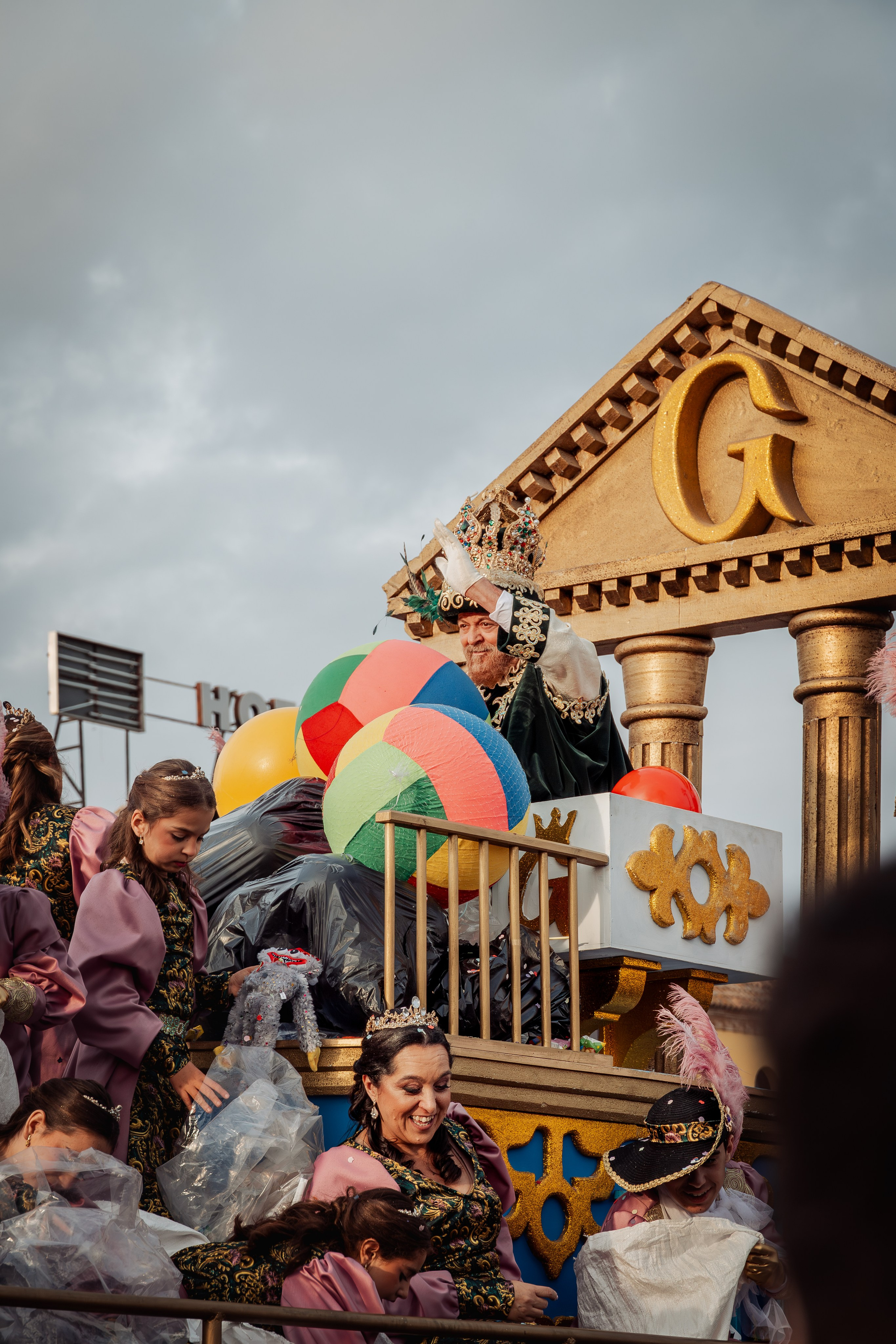 Los colores y la magia de la Cabalgata de Reyes reflejados en Gaspar. Bolery Fotografía