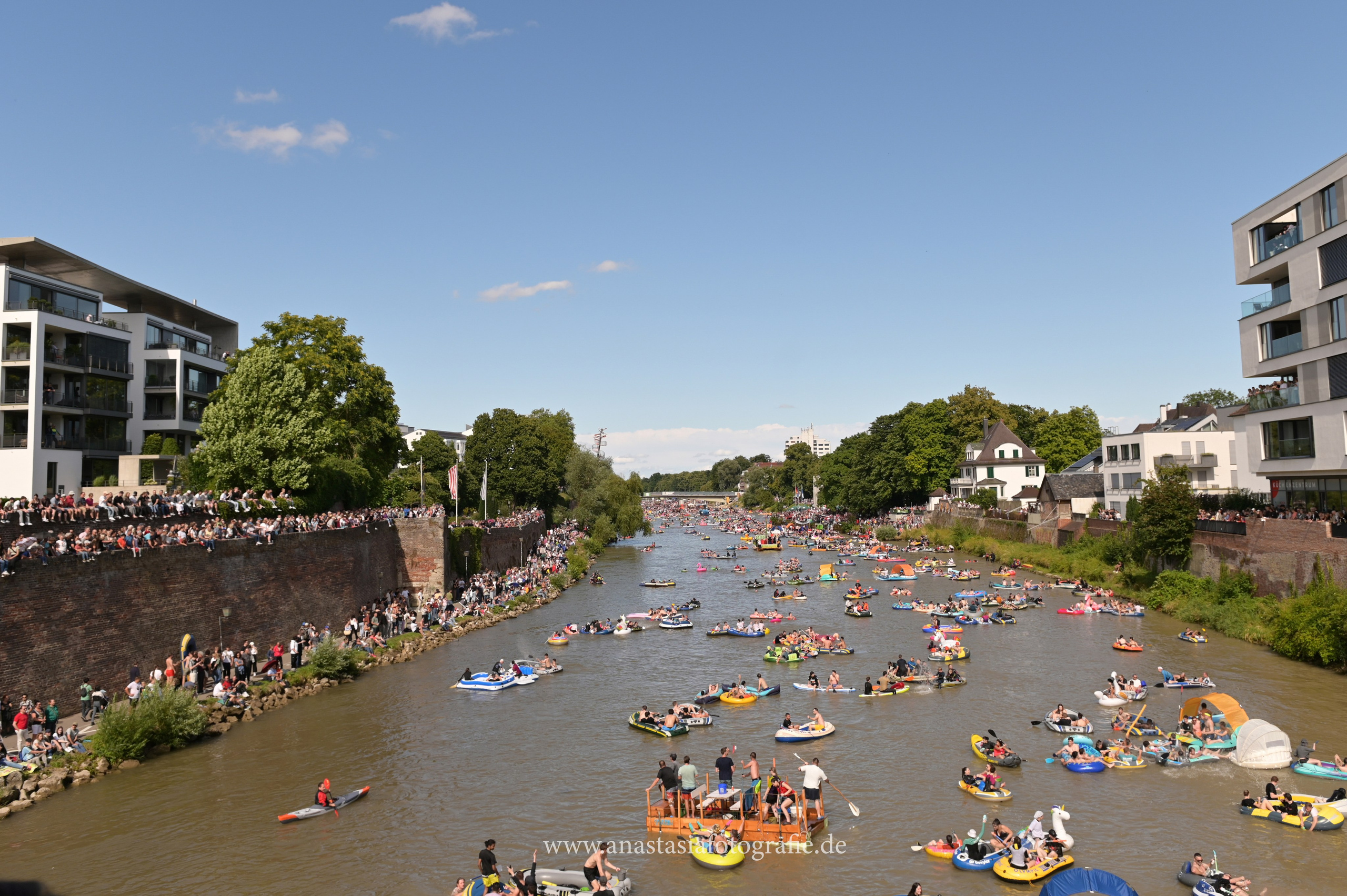 Nabada Ulm 2025. Newbornfotograf Kinderfotograf Ulm Familienfotograf Anastasia Neu-Ulm