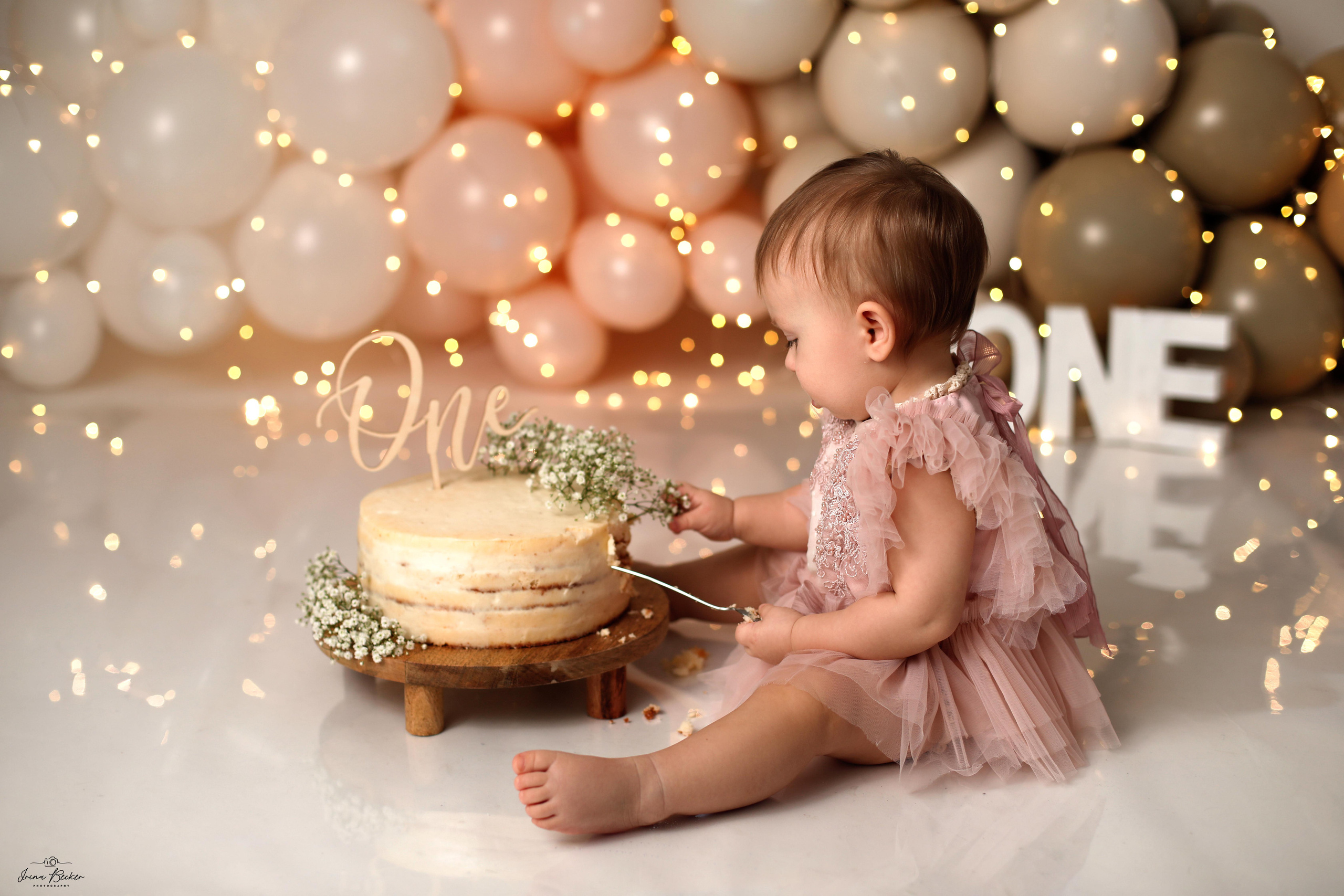 Babyfotograf Ulm; Babyfotograf Neu-Ulm; Babyfotograf Münsingen; Babyfotograf Metzingen; Babyfotograf Göppingen; Babyfotograf Tübingen; Babyfotograf Memmingen; Babyfotograf Reutlingen; Babyfotograf Stuttgart; Babyfotograf Günzburg; Babyfotograf Biberach an der Riss; Babyfotograf Alb-Donau-Kreis; Babyfotograf Bad Saulgau; Babyfotograf Bad Waldsee; Babyfotograf Ehingen; neugeborenenfotografie Ulm; neugeborenenfotografie Neu-Ulm; neugeborenenfotografie Stuttgart; neugeborenenfotografie Metzingen; neugeborenenfotografie Münsingen; neugeborenenfotografie Bad Saulgau; neugeborenenfotografie Bad Waldsee; neugeborenenfotografie Ehingen; neugeborenenfotografie Langenau; neugeborenenfotografie Ravensburg; neugeborenenfotografie Sigmaringen; Fograf Ulm; Fotograf Ehingen; Fotograf Bad Waldsee; Newborn Shooting Ulm; Babyshooting Ulm; Babyshooting Memmingen; Babyshooting Günzburg; Babyfotograf Laupheim; Babyfotograf Riedlingen; Babyfotograf Biberach an der Riß; pregnancy; Baby; Babyfotograf Biberach an der Riß; Babyfotograf Erbach; Babyfotograf Blaubeuren; Baby Photograph Ulm, cake-smash fotograf ulm, cake-smash stuttgart, cake-smash metzingen, erste geburtstag ulm, ein jahr alt