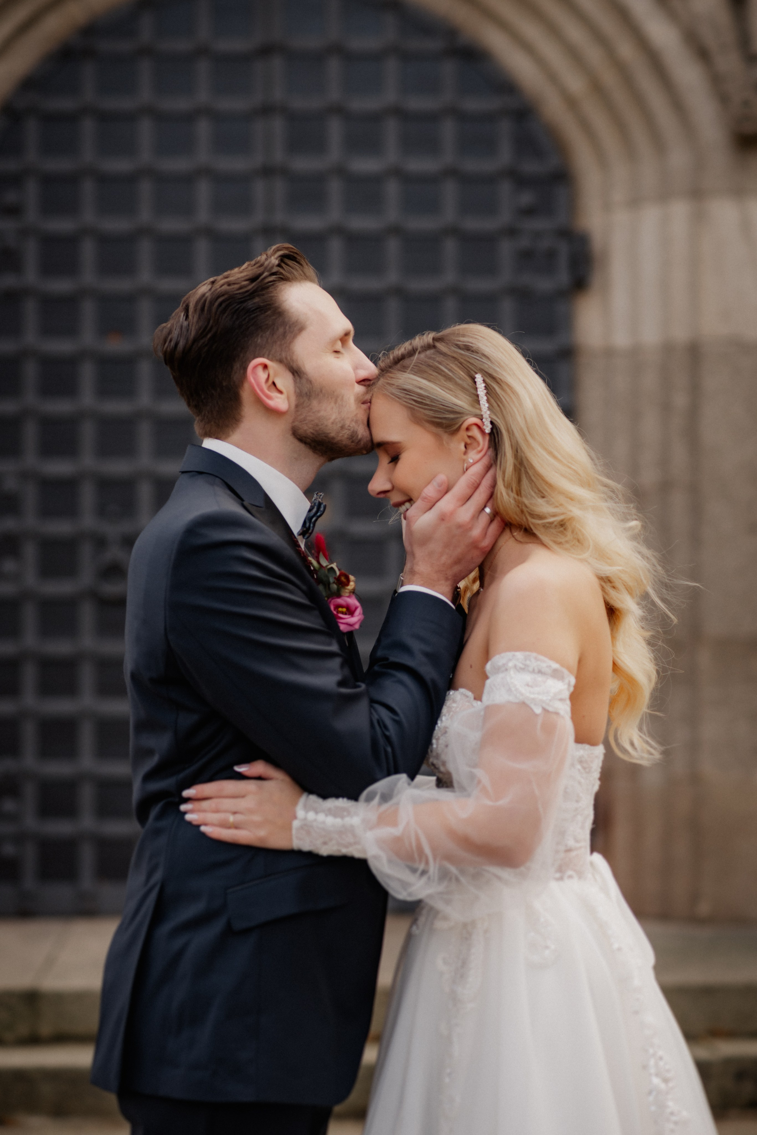 WINTER WEDDING IN NEUENDETTELSAU. Фотограф в Нюрнберге Ирина Менерт из Ансбаха