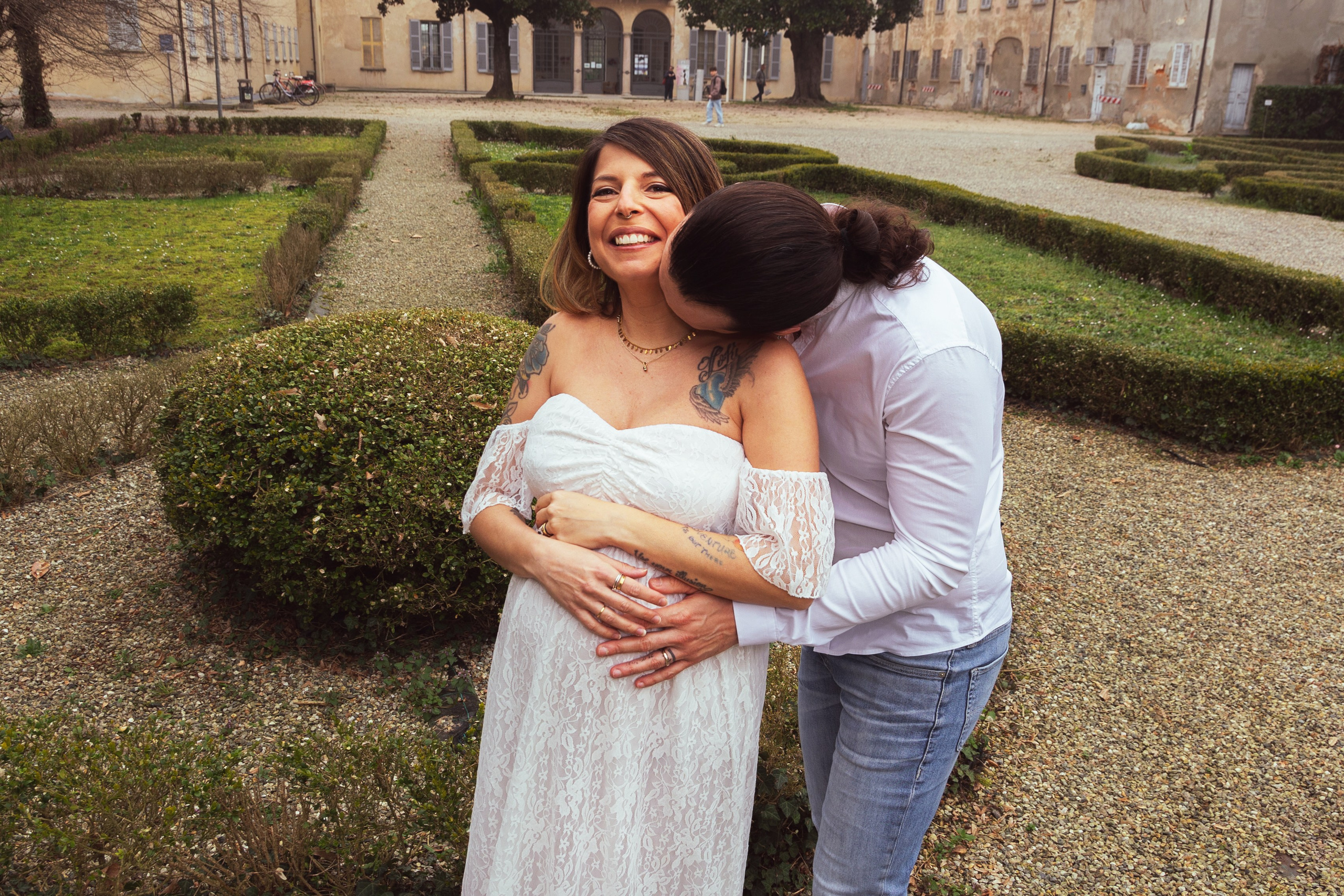 Maternity photosessions Milano and lake Como Bellagio. Wedding and elopement photographer Italy Tuscany Como Milan Pavia Marija Galaka