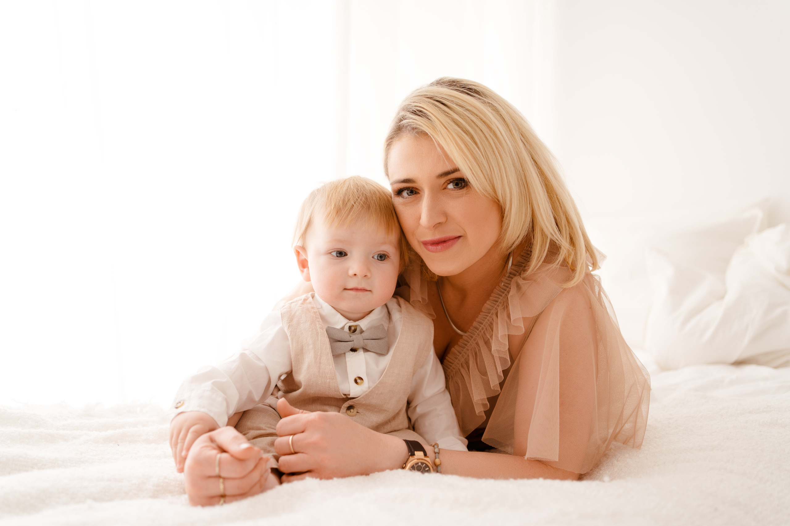 Fotografia rodzinna w Łodzi. Fotograf Łódź. Sesja noworodkowa, ciążowa.