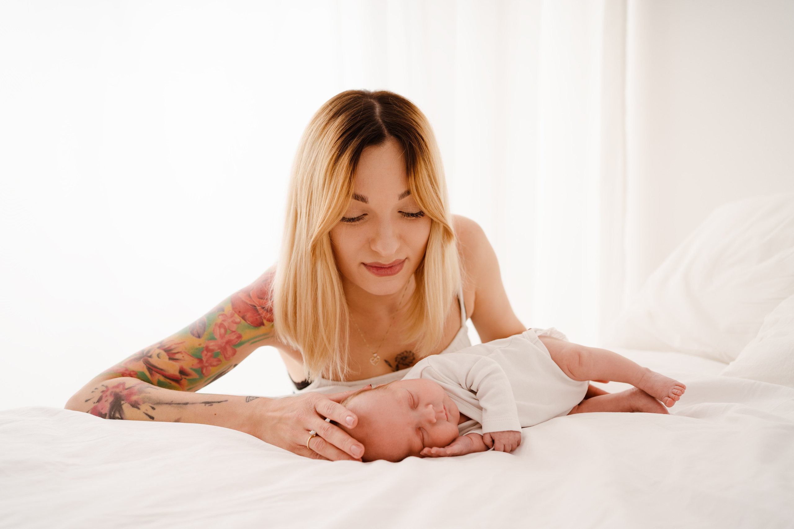 Fotografia rodzinna w Łodzi. Fotograf Łódź. Sesja noworodkowa, ciążowa.