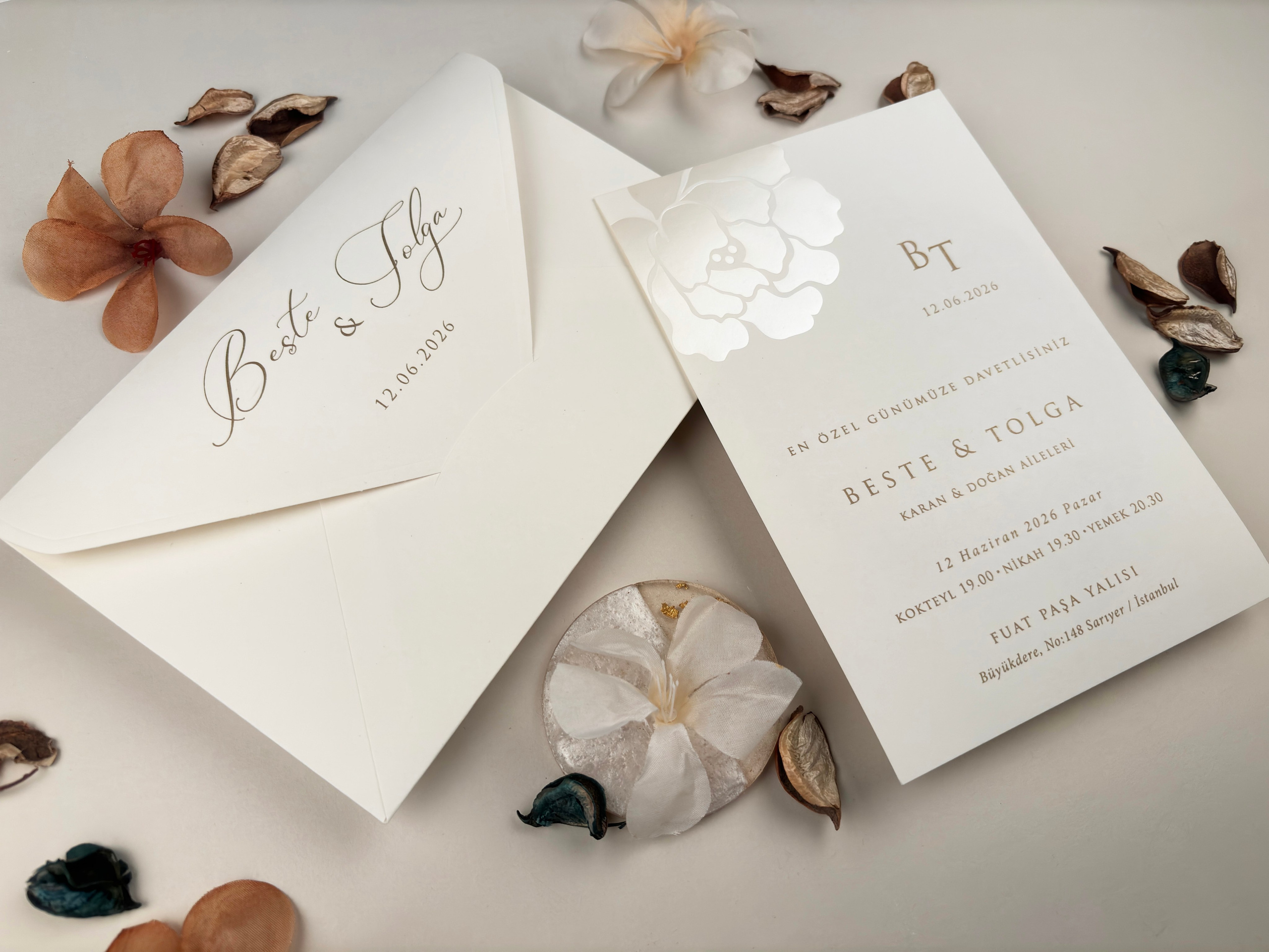 Invitații Elegante și Refined: Catalogul Ellite | Nunta, Petreceri, Evenimente Corporate.- invitații nuntă - modele invitații nuntă - invitații nuntă 2025 - invitații de nuntă elegante - invitații de nuntă personalizate - invitații nuntă online - invitații nuntă handmade - catalog invitații nuntă - invitații originale nuntă - invitații de nuntă moderne - invitații nuntă vintage - invitații nuntă rustice - invitații nuntă clasice - design invitații nuntă - invitații de nuntă cu tematică.- invitații nuntă florale - invitații nuntă boho - invitații nuntă aurii - invitații nuntă minimaliste - invitații nuntă cu sigiliu - invitații nuntă cu acuarelă - invitații nuntă cu fotografie - invitații nuntă cu inițiale - invitații nuntă elegante alb-negru - invitații nuntă cu hârtie texturată - invitații nuntă cu decupaj laser - invitații nuntă cu flori uscate. - print invitații nuntă - invitații nuntă personalizate cu numele mirilor - invitații nuntă cu plic inclus - invitații nuntă cu cartolină dublă - invitații nuntă calitate premium - invitații nuntă ieftine - invitații nuntă rapide.- invitații nuntă România - invitații nuntă București / Botoșani . Iași suceava- invitații nuntă cu livrare în țară - invitații nuntă online România.- „Invitație de nuntă elegantă cu design floral și plic crem” - „Model de invitație de nuntă vintage cu sigiliu de ceară” - „Set complet invitații de nuntă personalizate cu inițialele mirilor” - „Invitație de nuntă modernă cu design minimalist și text negru pe fundal alb” - „Invitație de nuntă rustică pe hârtie kraft cu șnur de iută” - „Invitație de nuntă cu decupaj laser și detalii aurii” - „Invitație de nuntă în stil boho cu imprimeu floral colorat” - „Invitație romantică de nuntă cu flori uscate și panglică din satin” - „Invitație de nuntă clasică cu monogramă și font caligrafic” - „Invitație de nuntă în stil glamour cu folie aurie și text embosat”- „Model de invitație de nuntă 2025 cu design elegant și font modern” - „Cele mai noi invitații de nuntă 2025 – stil floral, sofisticat”