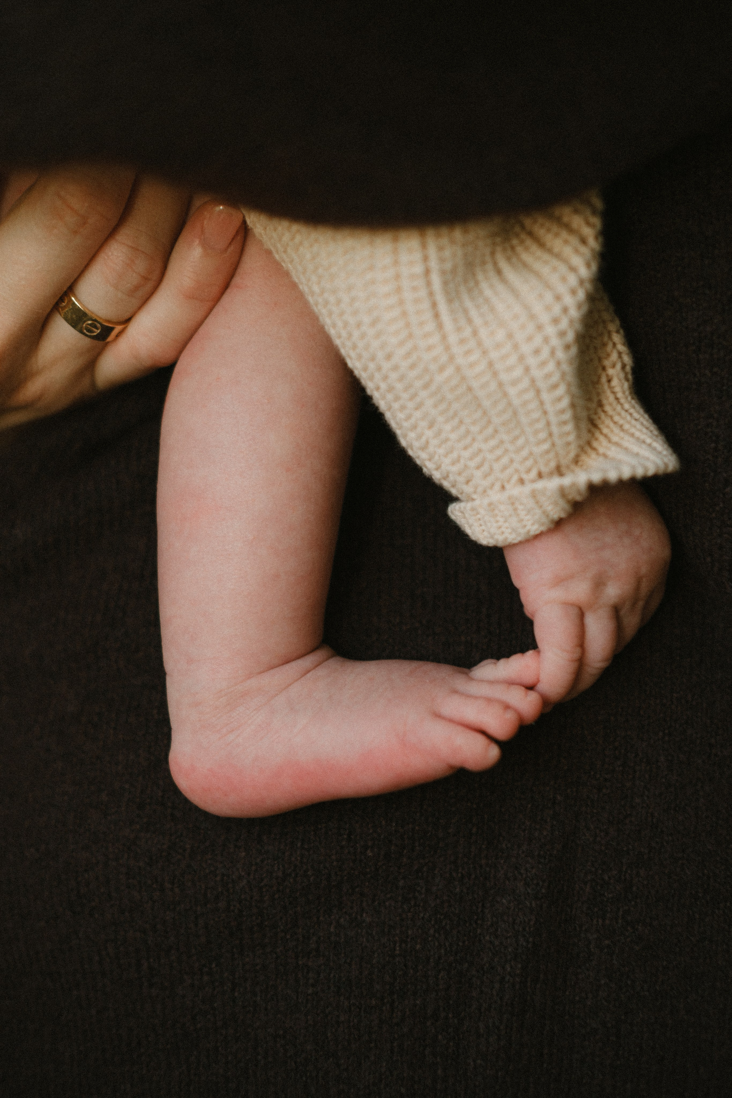 Newborn Photography Portfolio | Documentary Newborn sessions by Anna Dobrovolskaia in Richmond, VA Photography. Family Photographer Anna Dobrovolskaia | Richmond, VA