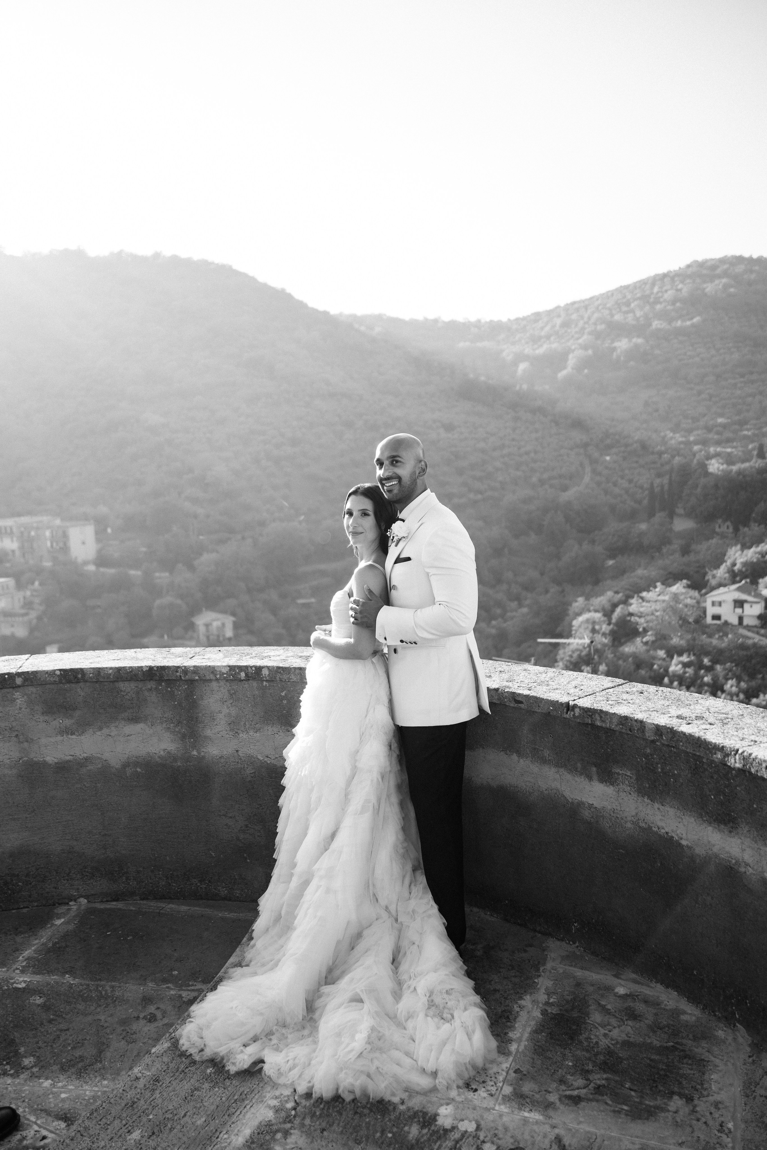 Wedding photographer Italy Rome, Tuscany, Lake Como, Sicily, Puglia. Wedding Photographer Rome Tuscany Como Sicily Puglia Amalfy Italy- Oksana Savenchuk