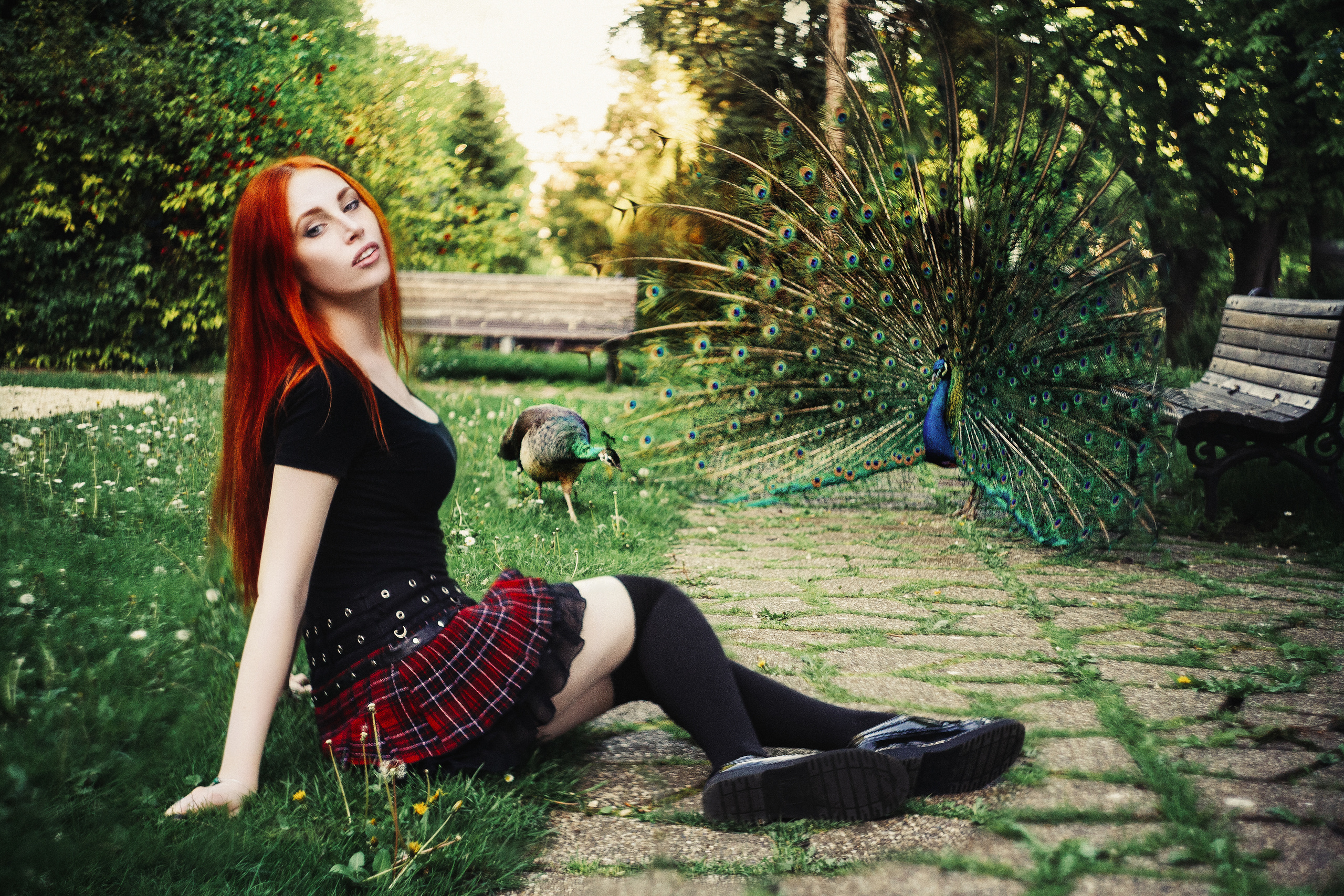 Elena Skullova, photographer and model. Mark Smilyanic | Portrait and Adventure Photographer from Belgrade