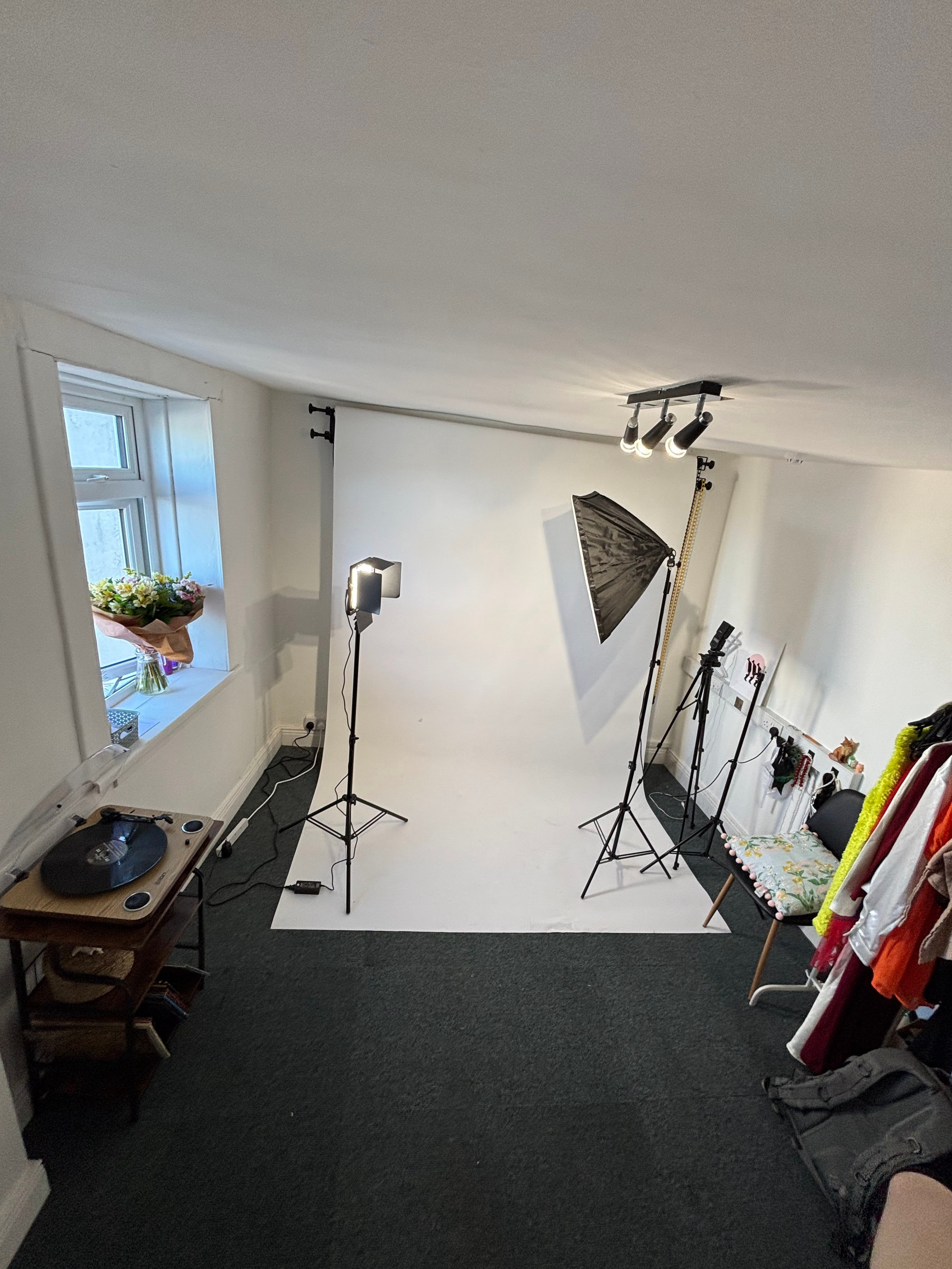 Creative Portrait Photographer in Ireland — AMELPOMENEM