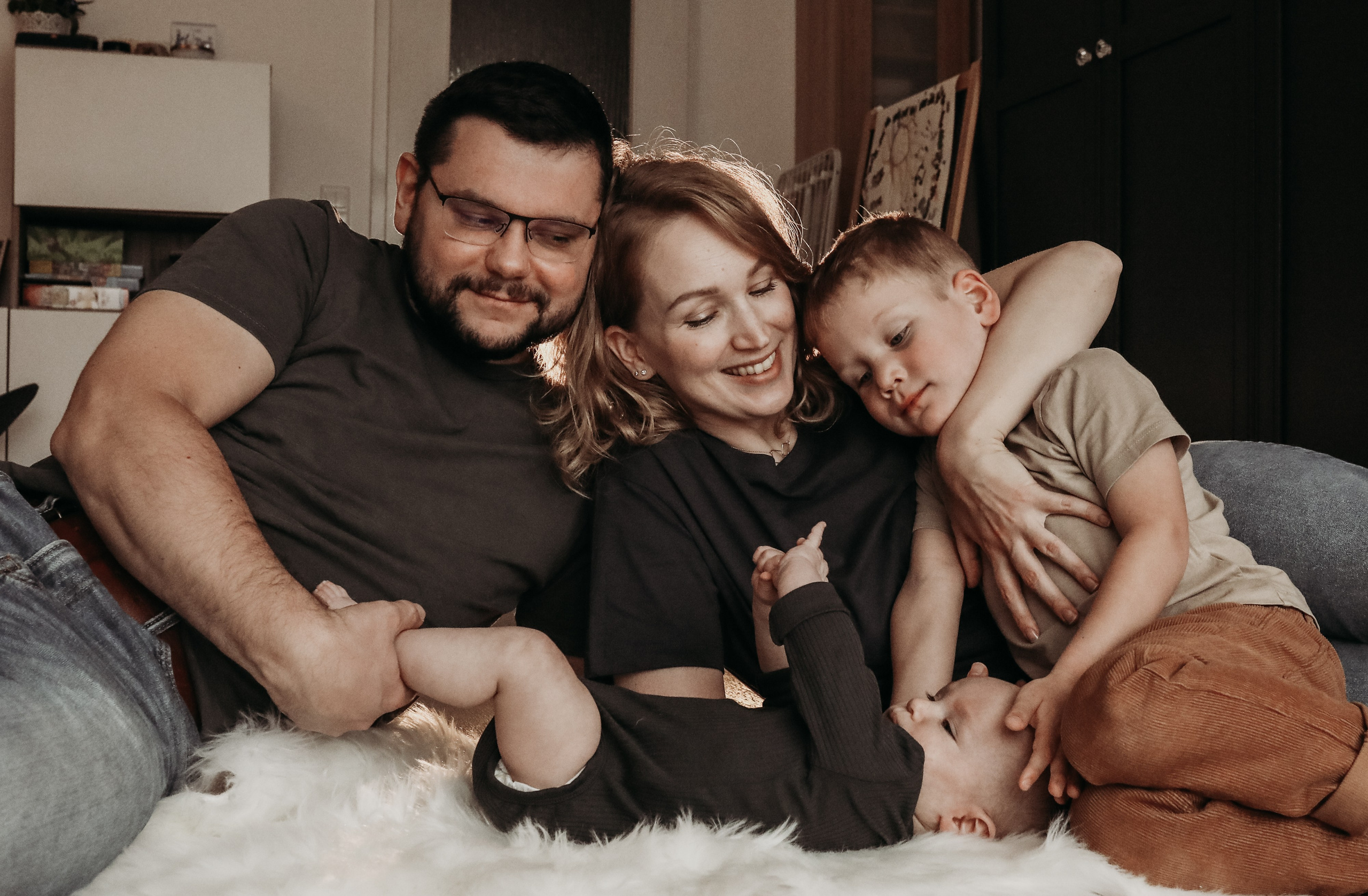 Newborn Fotoshooting ohne Stress?f. Hochzeitsfotograf und Familienfotograf in Neustadt an der Weinstraße, Haßloch, Ludwigshafen, Speyer und Landau - Ekaterina Seoud