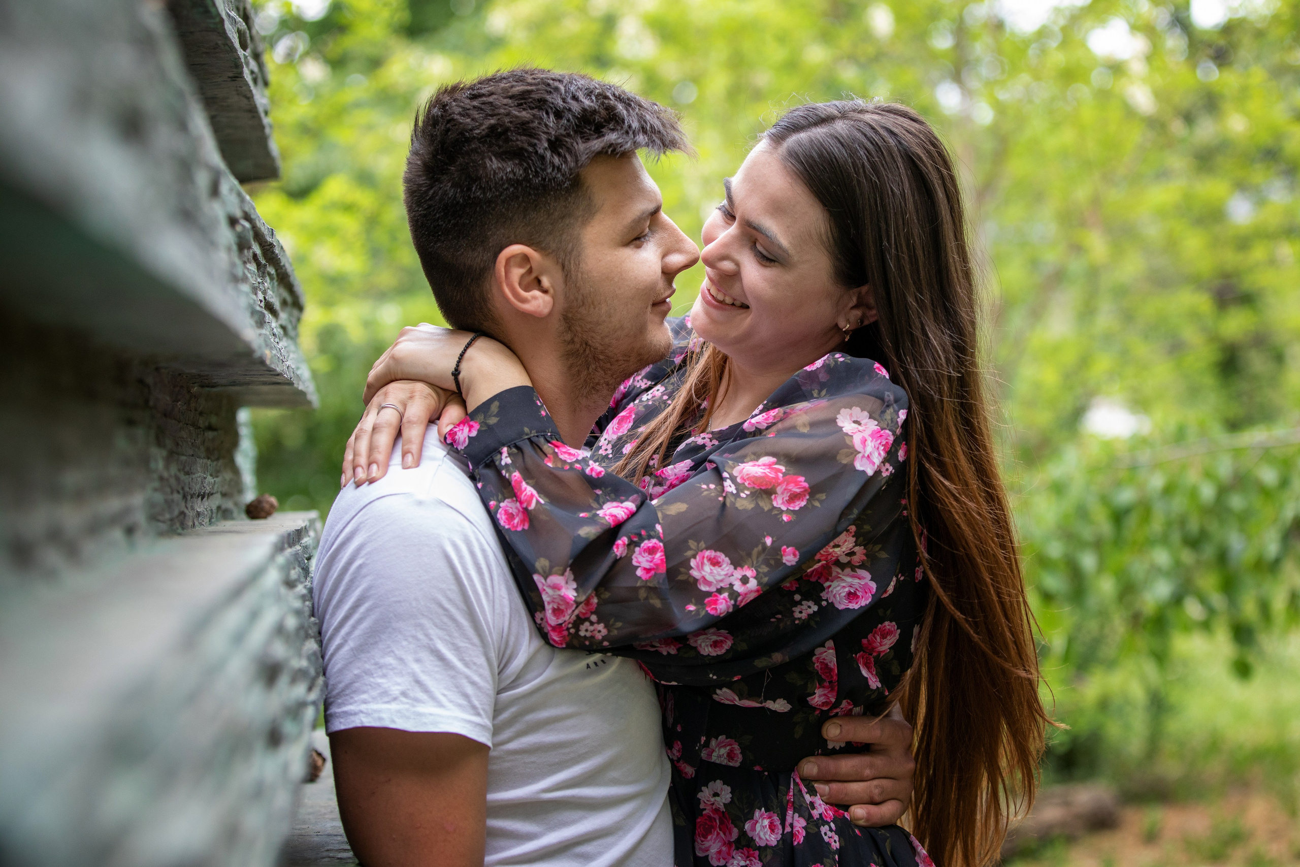 Servicii foto video.- Save the Date Bogdan & Iazmina 2024 – o nuntă de neuitat - Save the Date 2024 – Bogdan & Iazmina, iubire și emoție - Save the Date – Bogdan & Iazmina – povestea lor începe acum - Save the Date Bogdan & Iazmina 2024 – detalii de la nunta lor - Fotografii Save the Date Bogdan & Iazmina 2024 – momente speciale, fotograf Botoșani -servicii foto-video-botosani-alin-chirila-fotograf-alinofotostudio-uvertura-mall-servicii-foto