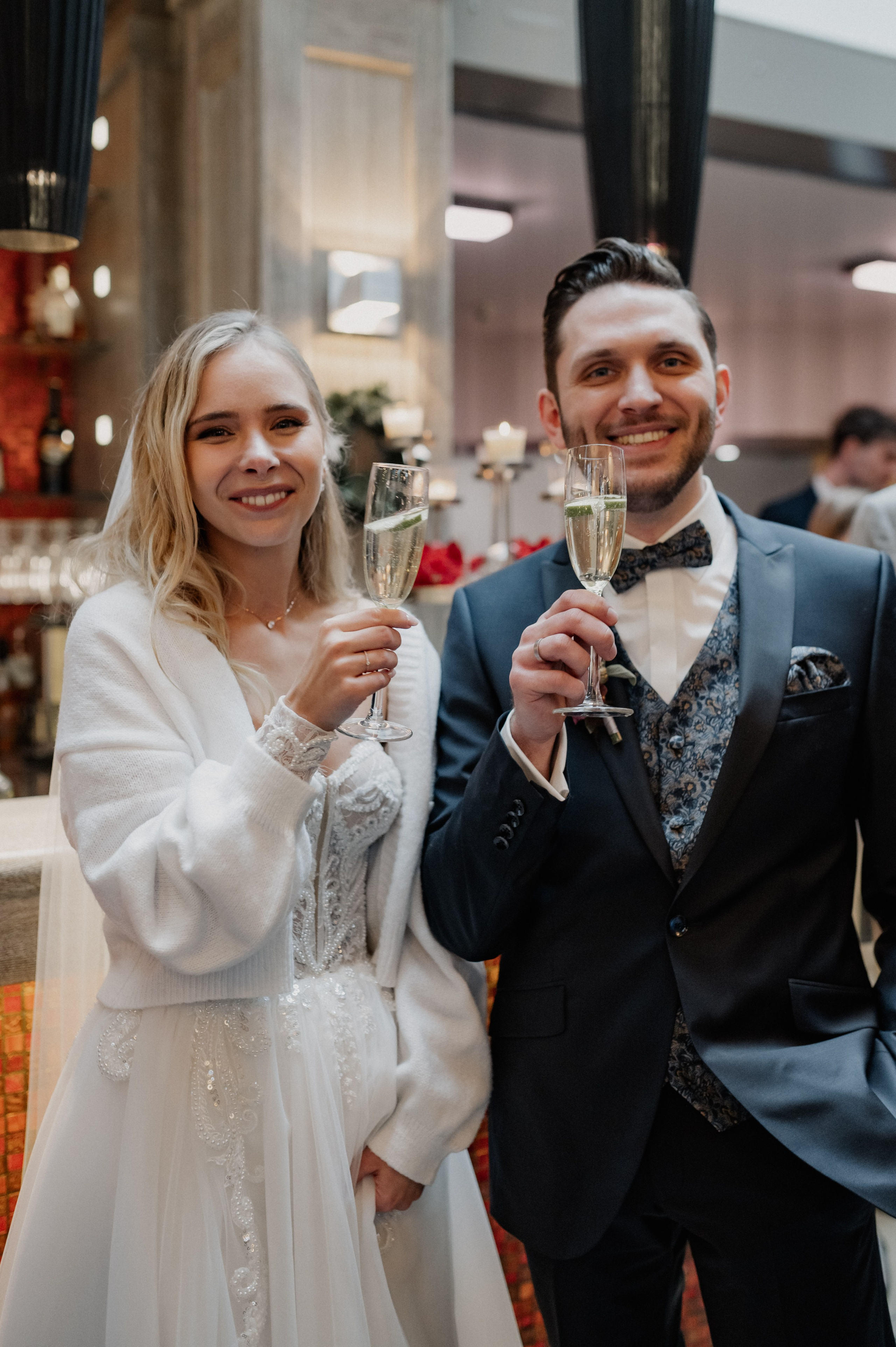 WINTER WEDDING IN NEUENDETTELSAU. Фотограф в Нюрнберге Ирина Менерт из Ансбаха